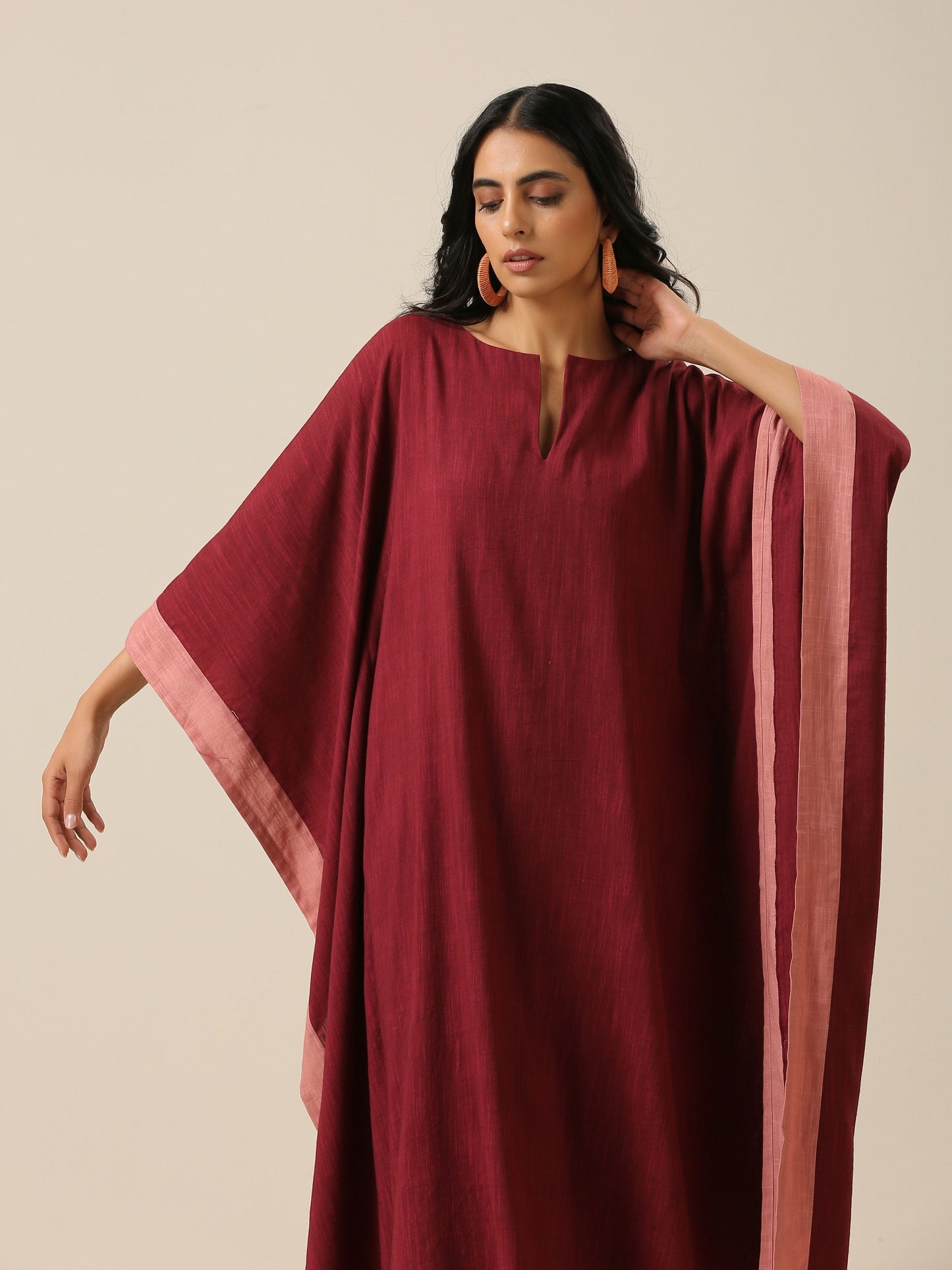 trueBrowns Ruby Wine Slub Texture High Low Kaftan Pant Set | Relove | Swadesiicart