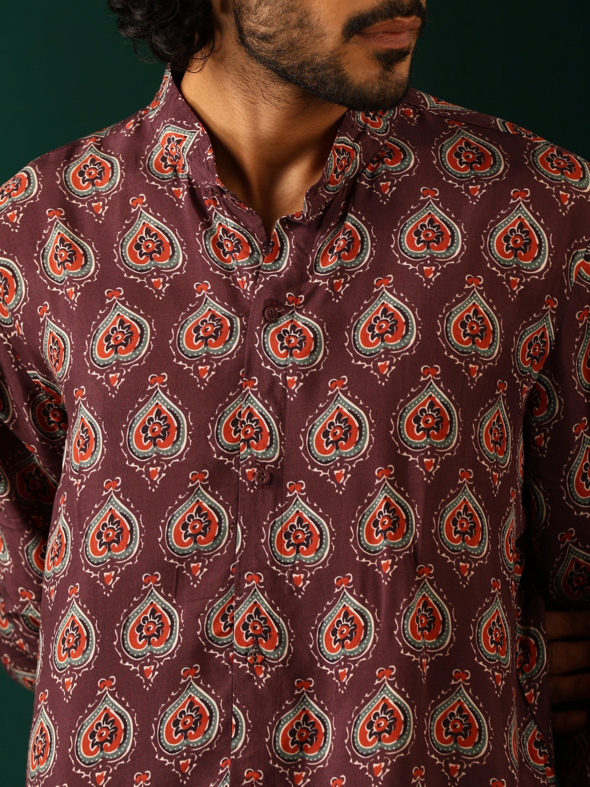 trueBrowns Men's Deep Purple Paan Muslin Silk Printed Co-ord Set - Swadesiicart