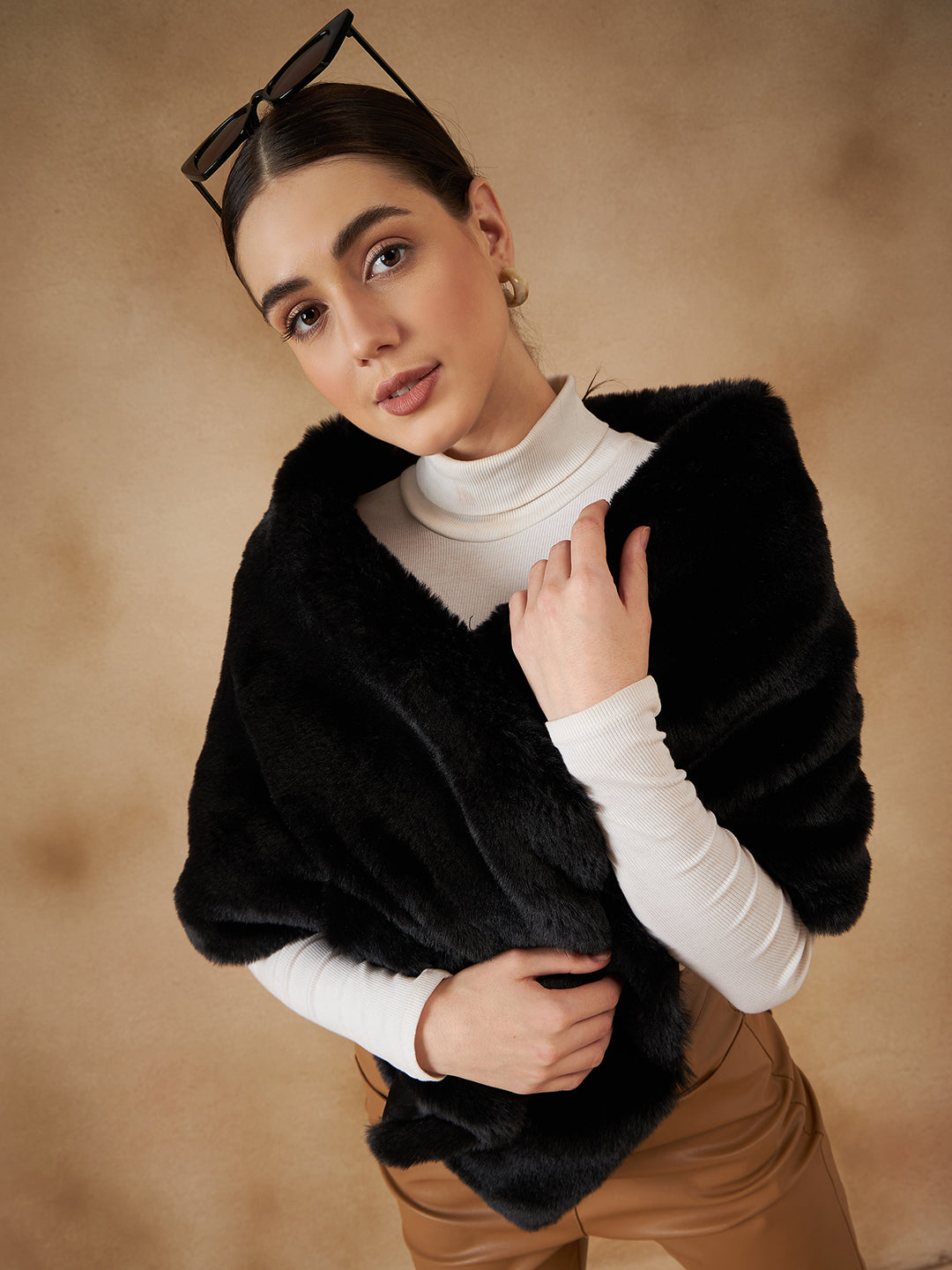 InWeave Women's Black Long Faux Fur Cape - Swadesiicart