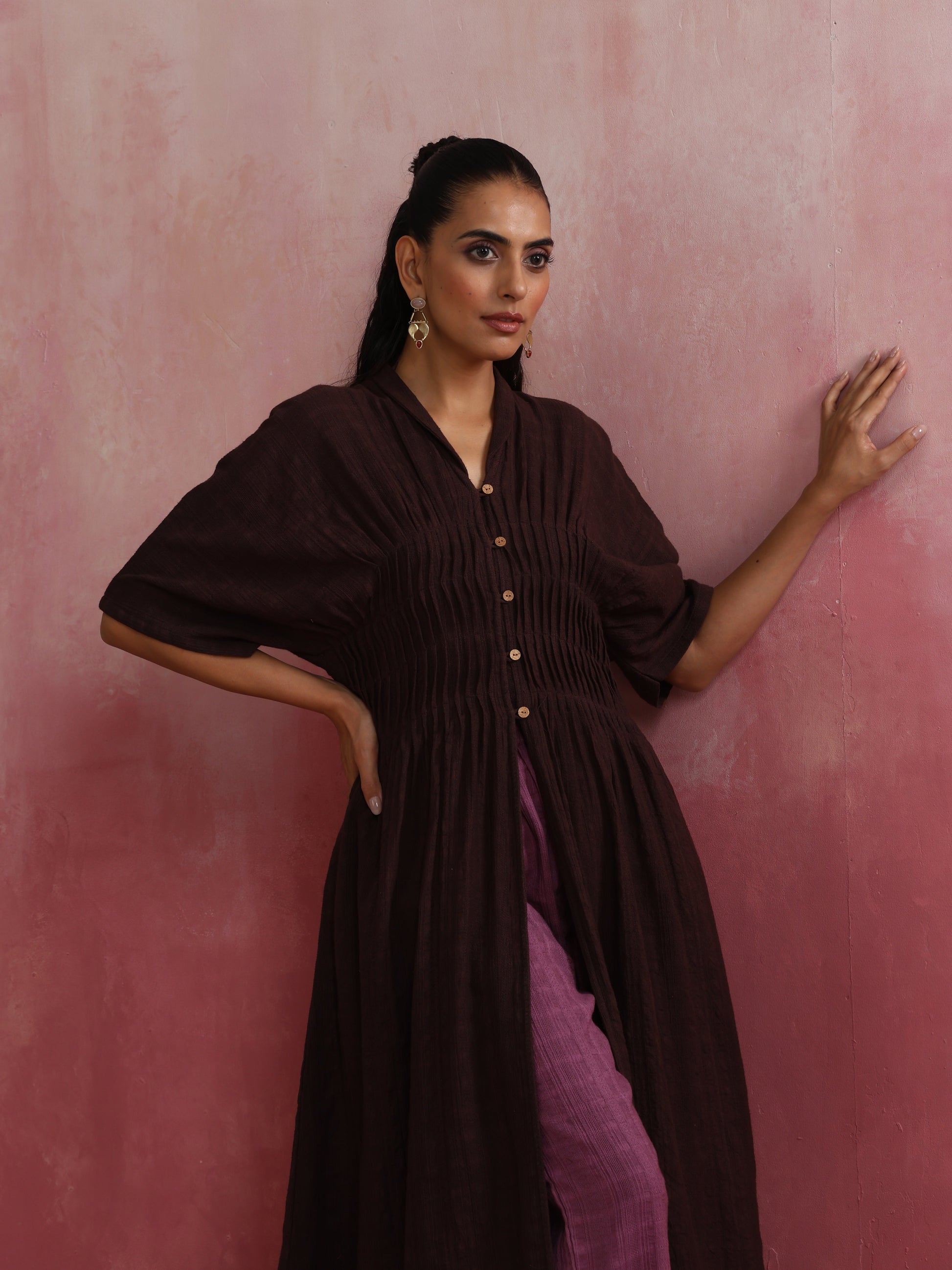 trueBrowns Cola Cotton Dobby Pleated Kurta Set | Swadesiicart