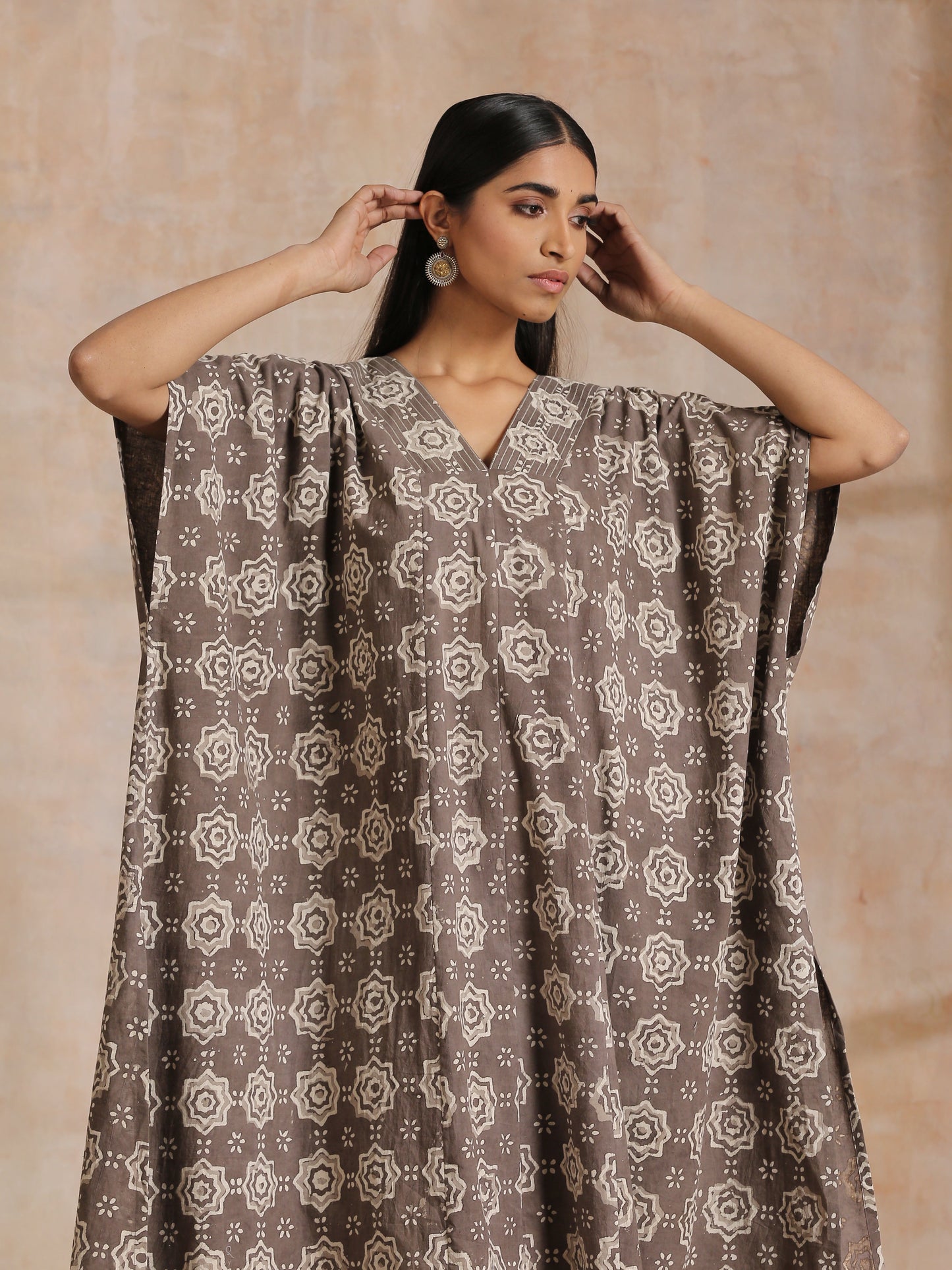 trueBrowns Clay Dabu Overall Print Cotton Panel Kaftan Kurta Pant Set | Swadesiicart