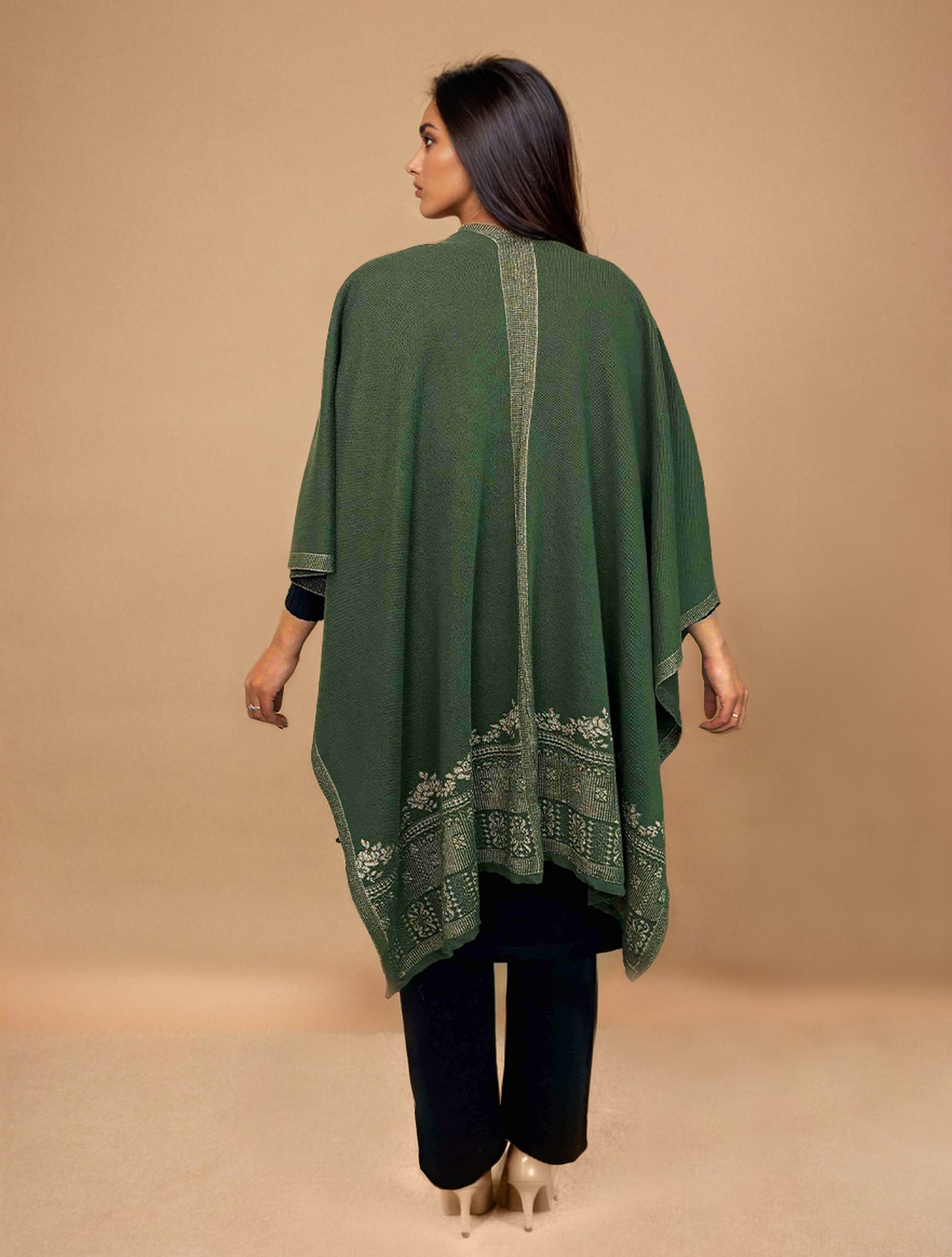 trueBrowns Green Woollen Kaftan Cape | Swadesiicart