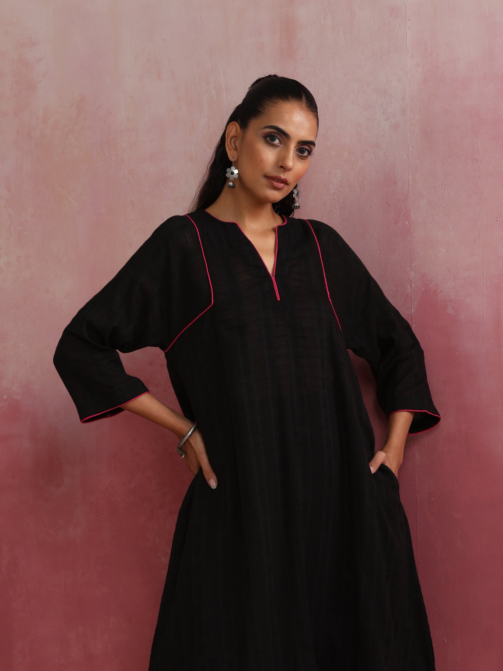 trueBrowns Black Cotton Dobby Kurta Co-ord set - Swadesiicart
