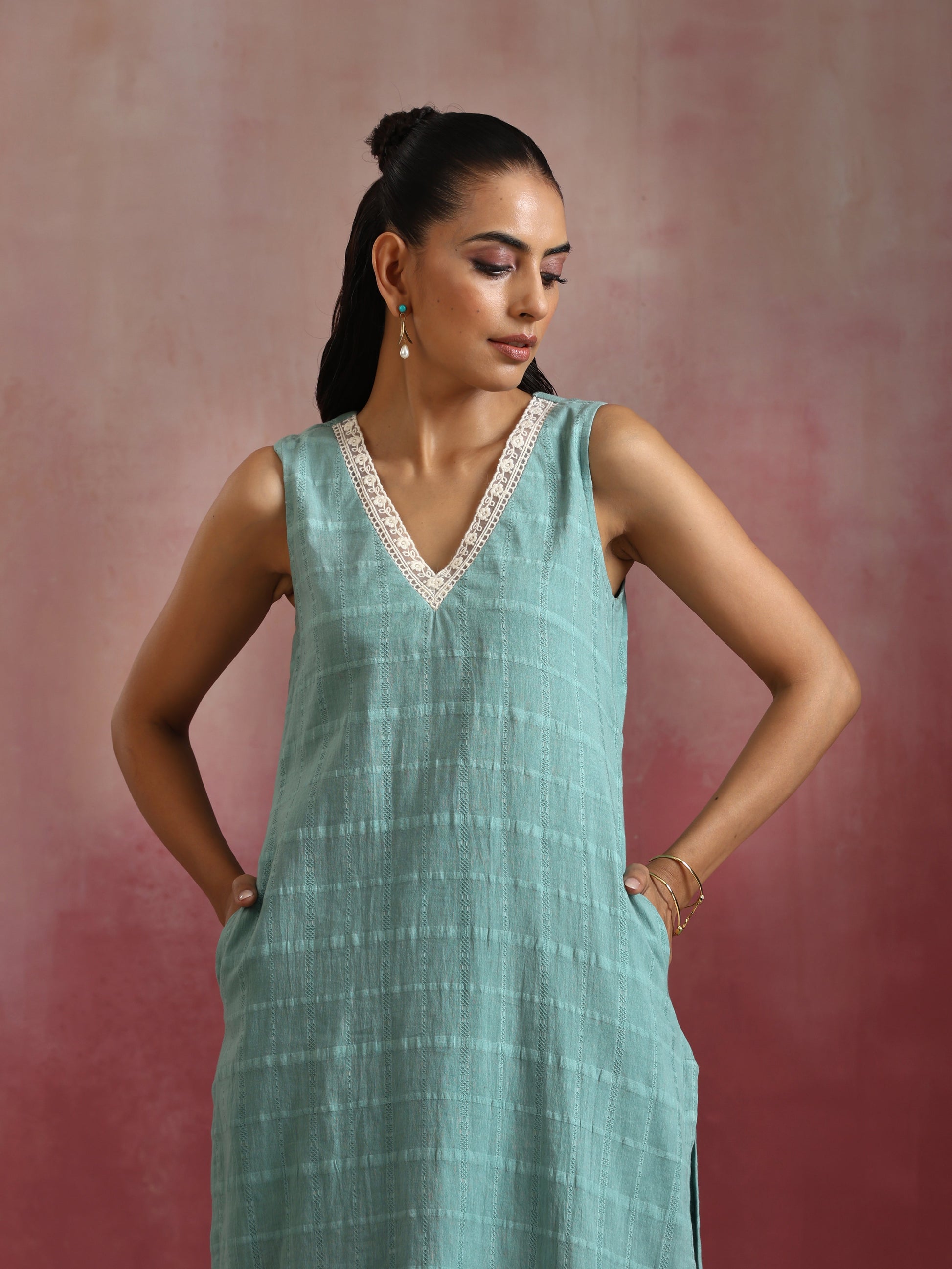 trueBrowns Aqua Blue Cotton Dobby High low Kurta Set | Swadesiicart