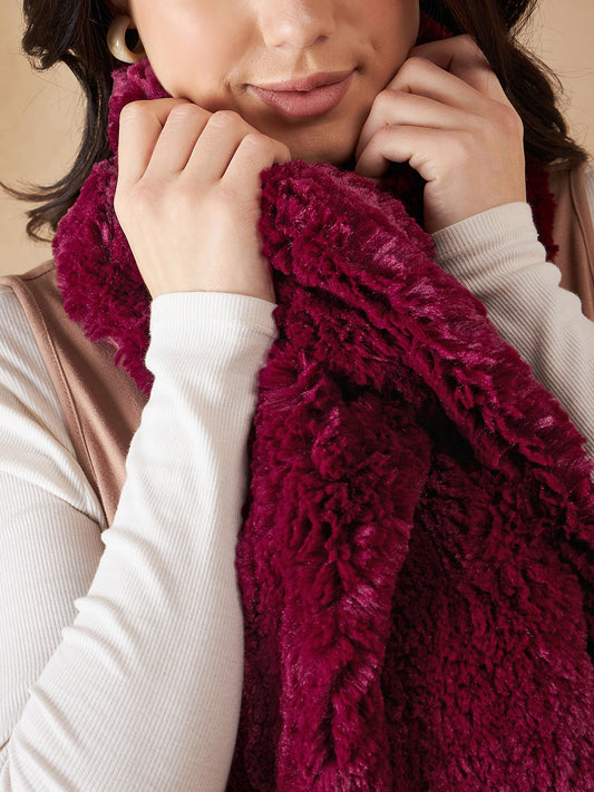 InWeave Women's Burgundy Faux Fur Neck Warmer - Swadesiicart