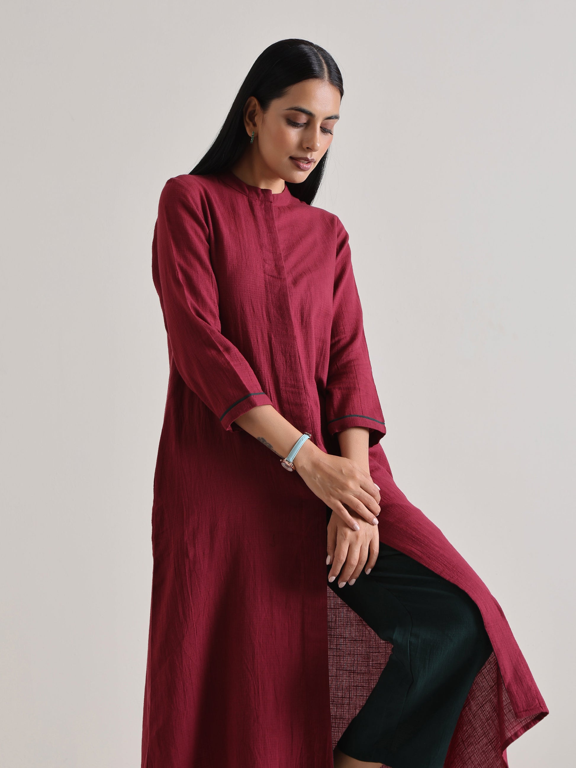 trueBrowns Maroon Placket Kurta Pant Set | Swadesiicart