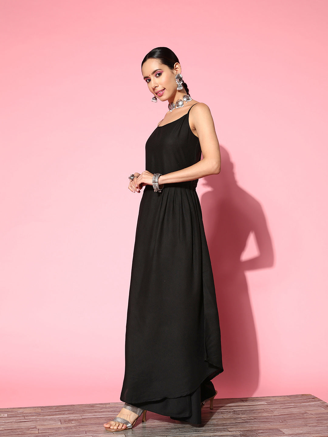 InWeave Black Strappy Set With Green Floral Organza Cape - Swadesiicart