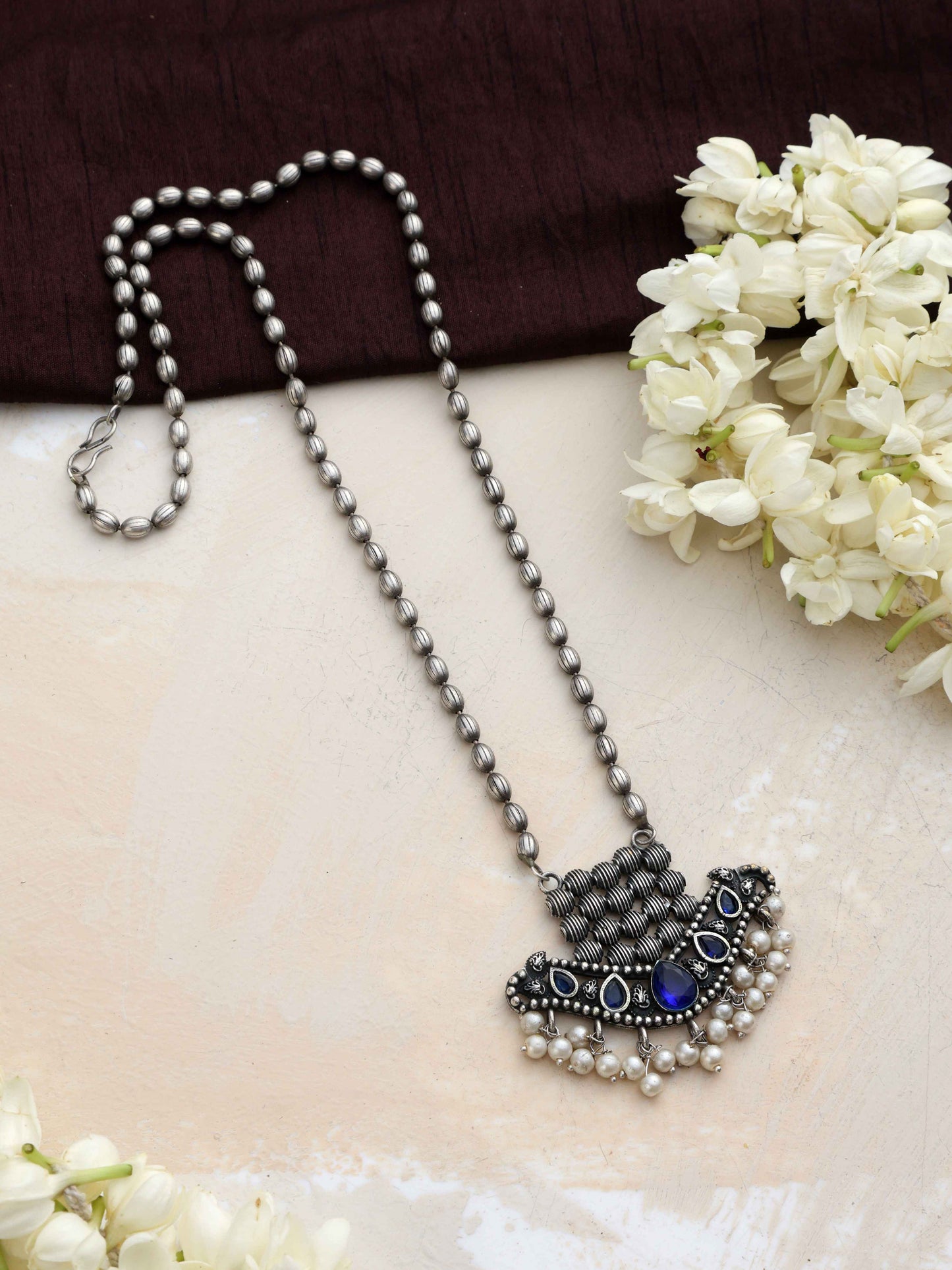trueBrowns Silver Tone Blue Stone Pendant Chain | Swadesiicart