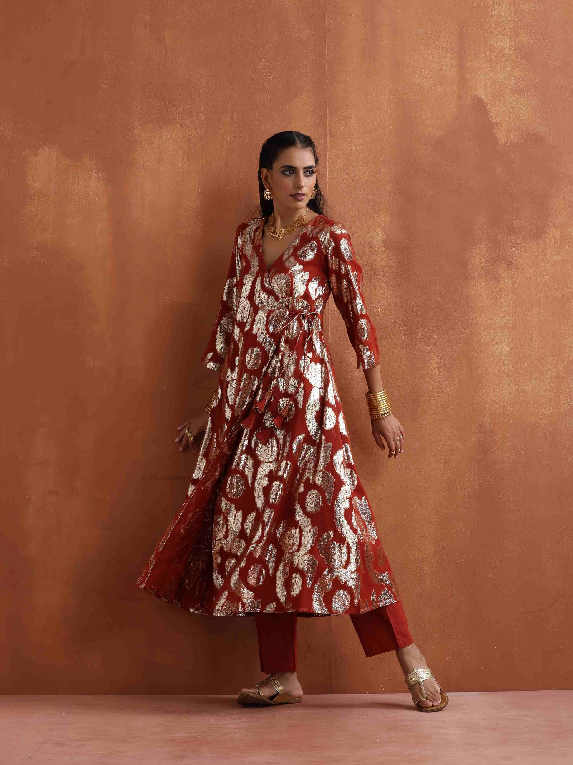 trueBrowns Rust Metallic Angrakha Kurta Set | Swadesiicart