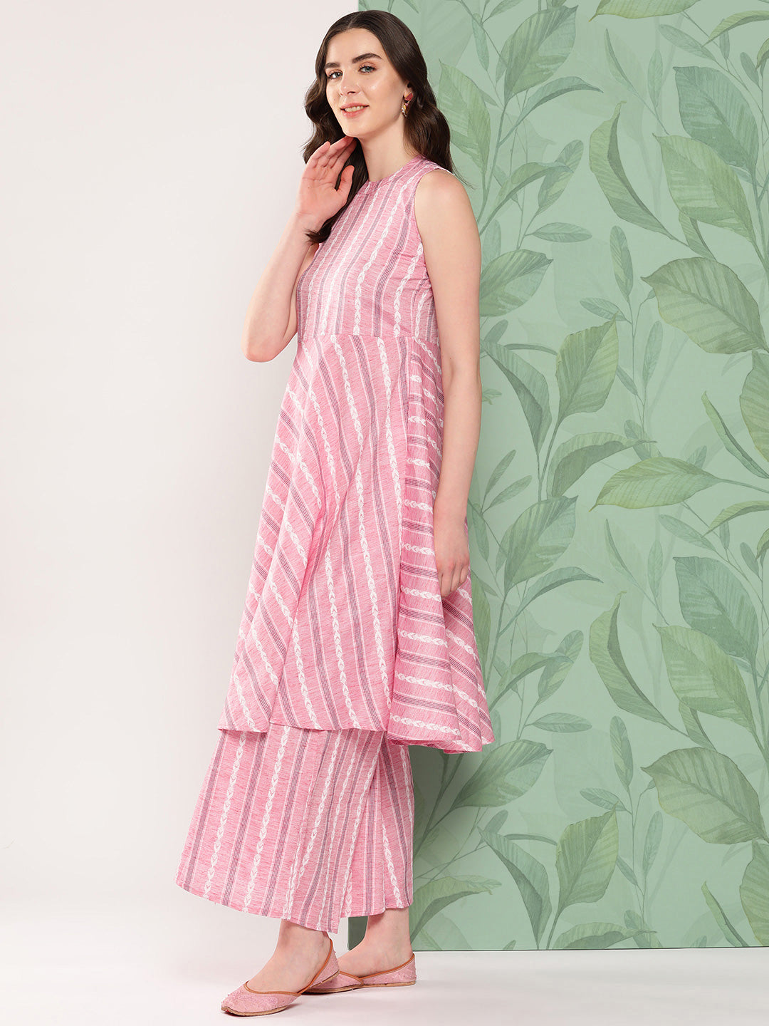 InWeave Women's Pink Kantha Striped Kurta Set - Swadesiicart