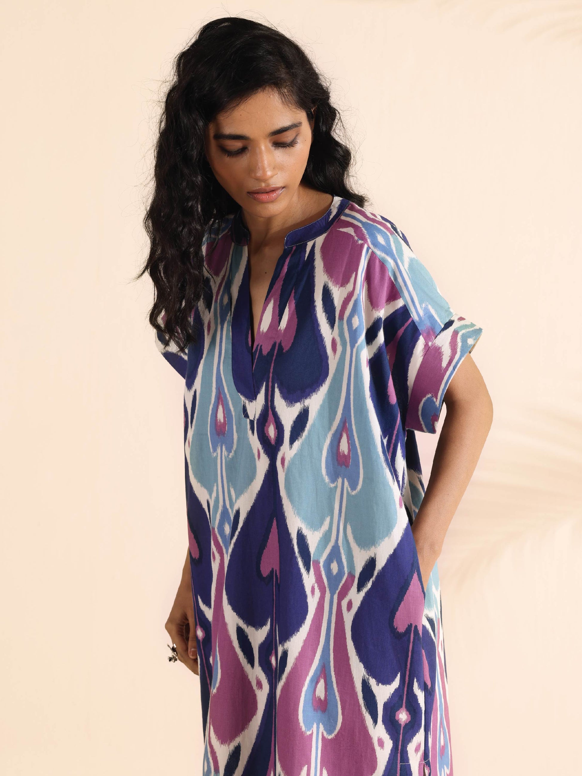 trueBrowns Blue Cotton Ikat Oversized Dress | Swadesiicart