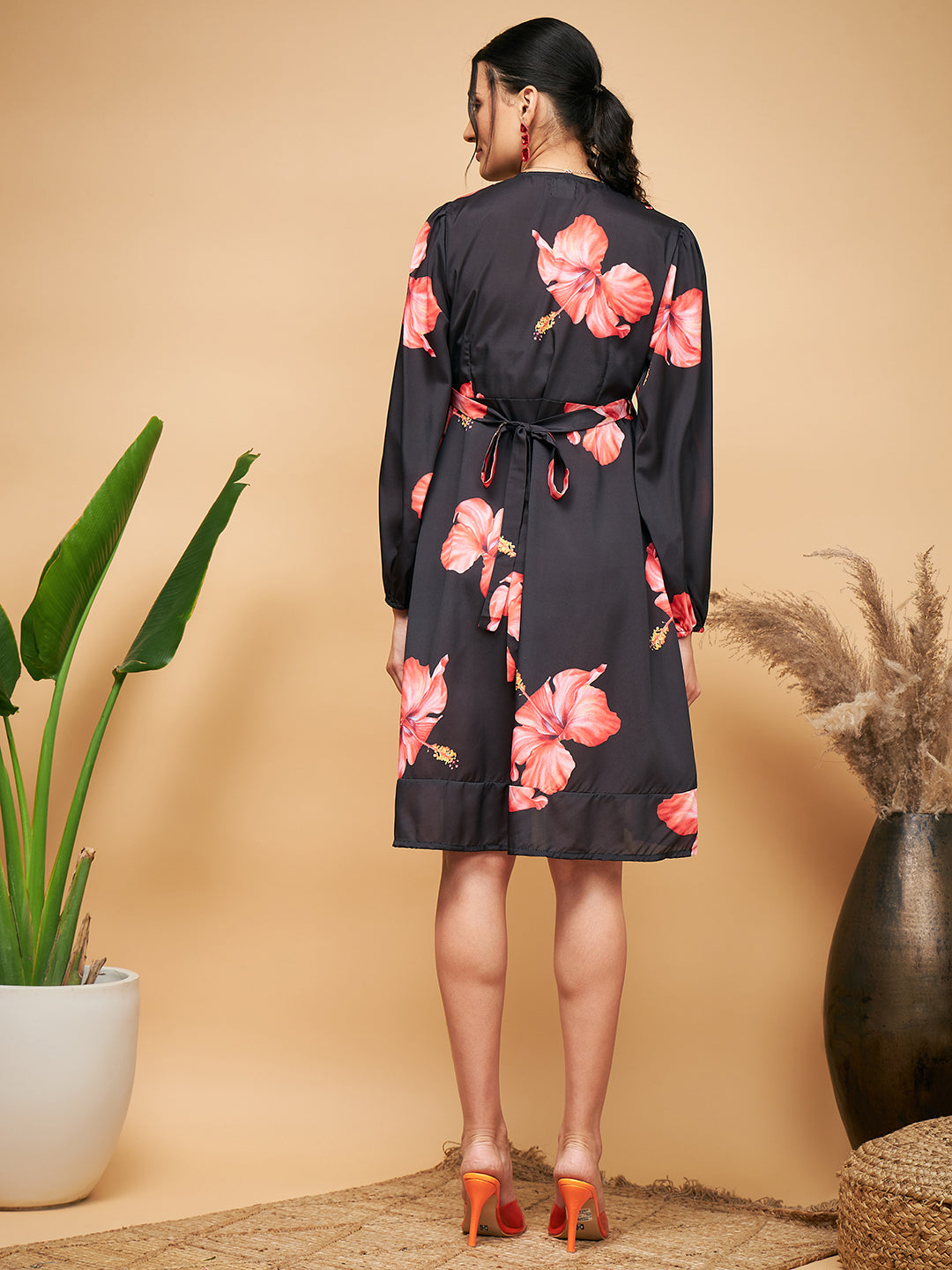 InWeave Women's Black Red Big Flower Belted Dress - Swadesiicart