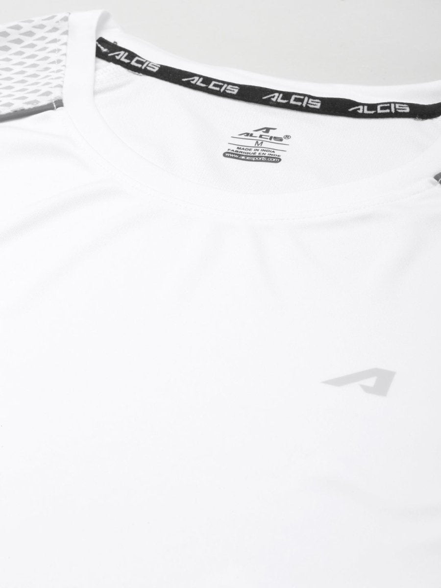 Alcis Men White Slim Fit Running T-shirt | Swadesiicart