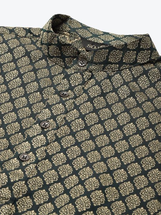 Sojanya Men Green Ethnic Motifs Kurta with Churidar & Nehru Jacket | Swadesiicart