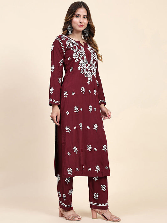 HOUSE OF KARI Floral Embroidered Chikankari Pure Cotton Straight Kurta With Trousers | Swadesiicart