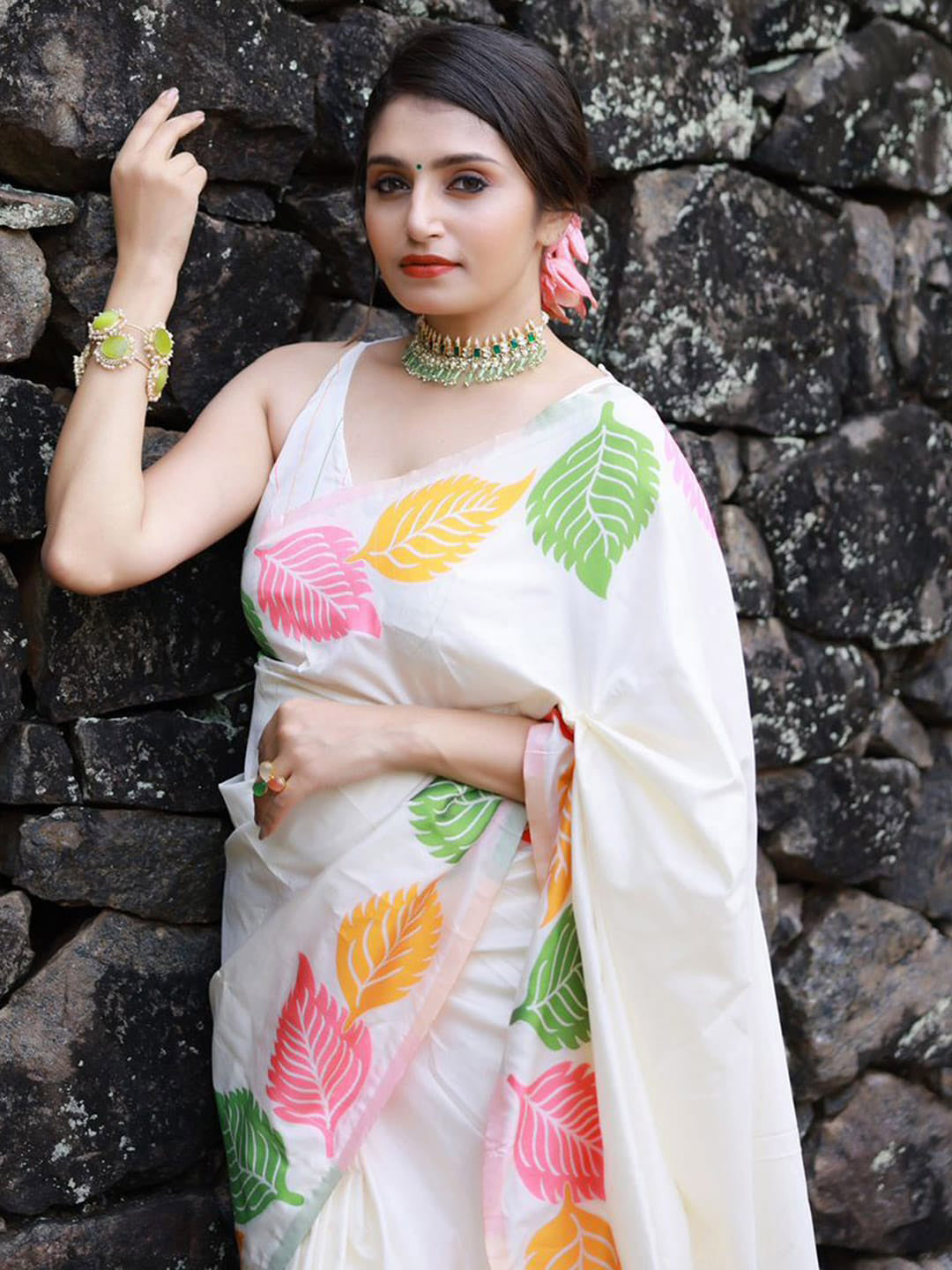 Mitera Floral Printed Zari Banarasi Saree | Swadesiicart