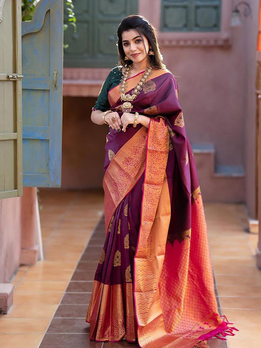 Kalini Ethnic Motifs Woven Design Silk Cotton Banarasi Saree | Swadesiicart