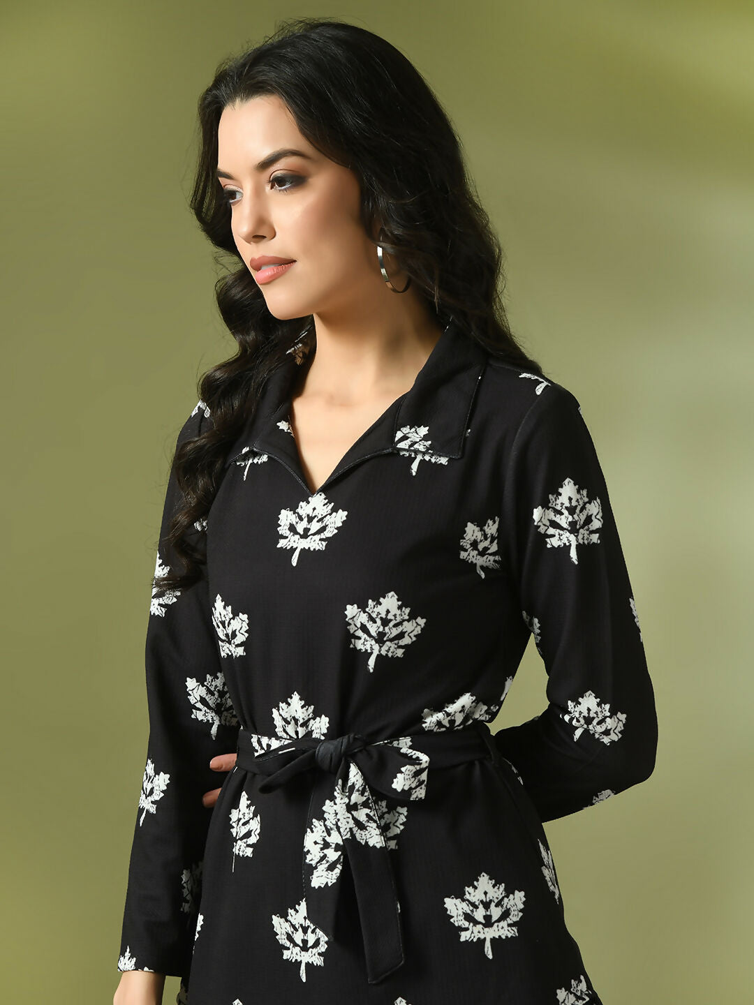 Myshka Women's Black Printed Polo Collar Party Top With Trousers Co-ord set - Swadesiicart