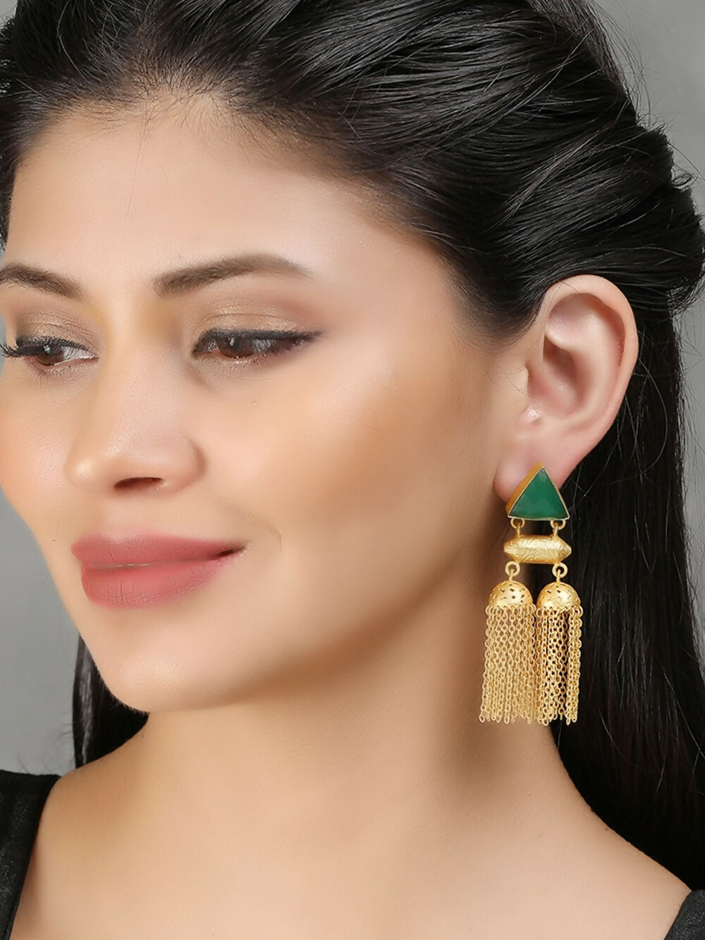 Joban Fashion Women Green Stone Matte Gold Jhumka | Swadesiicart