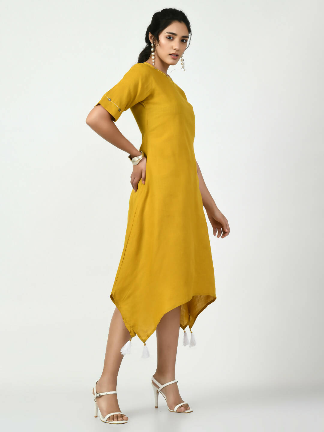 Myshka Women's Mustard A-Line Solid Kurta - Swadesiicart