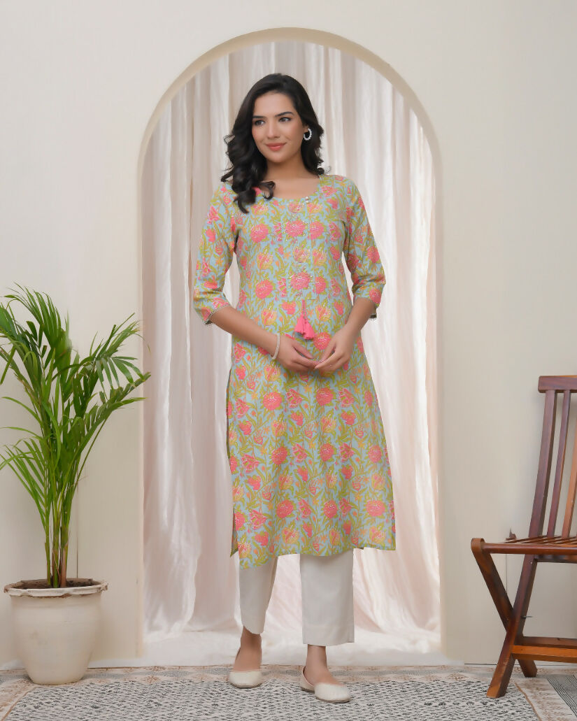 Vaasva Women Multi Cotton Printed Straight Kurti With Pant | Swadesiicart