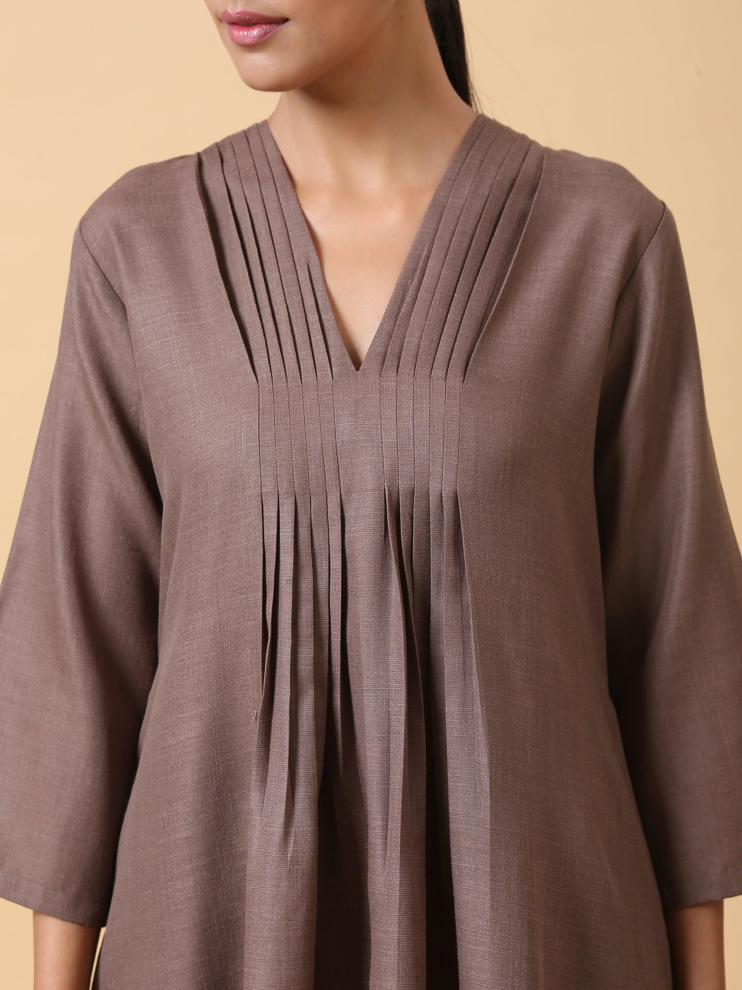 trueBrowns Cotton Linen Burnt Brown Pleated Co-Ord Set - Swadesiicart