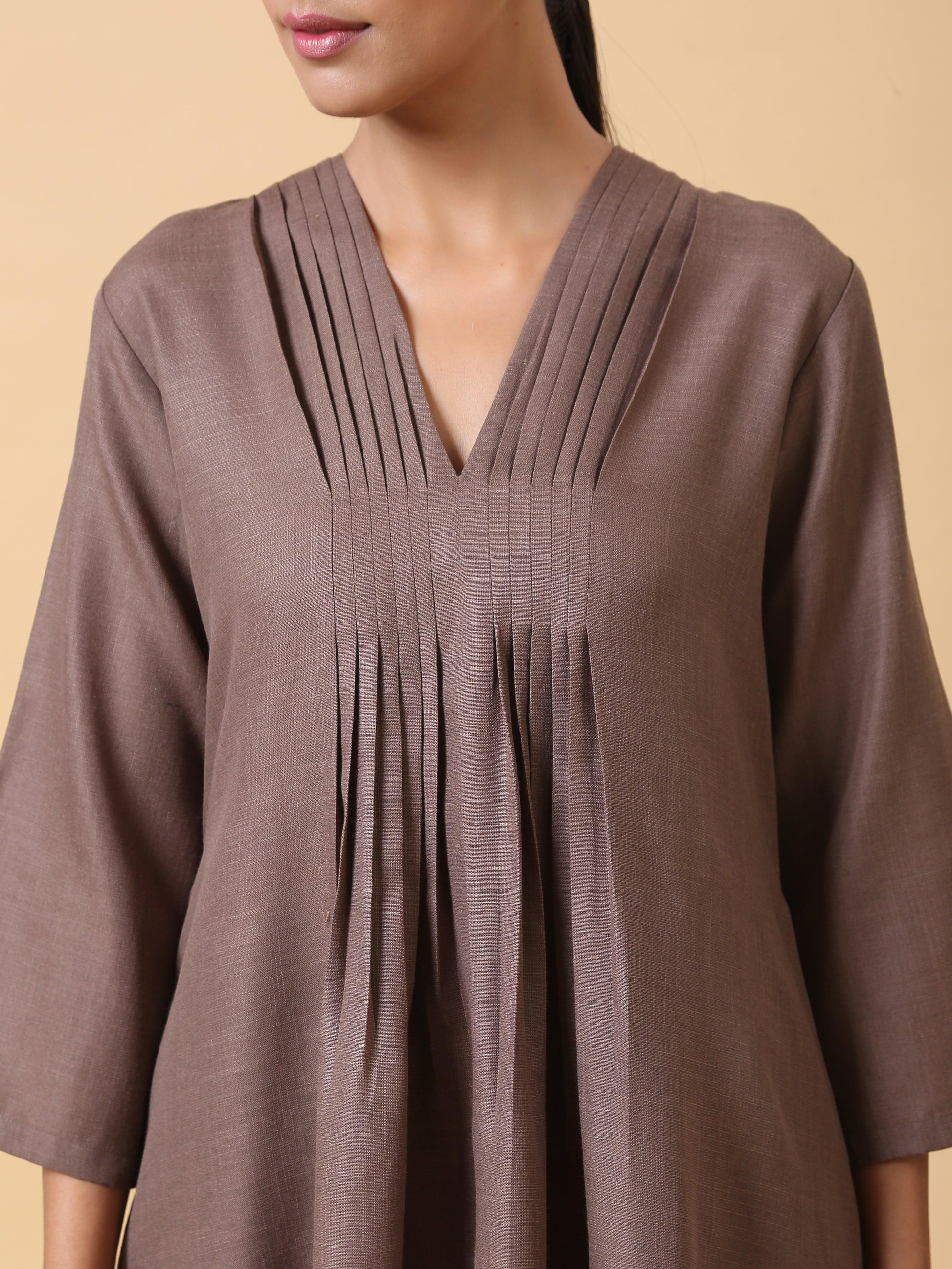 trueBrowns Cotton Linen Burnt Brown Pleated Co-Ord Set - Swadesiicart
