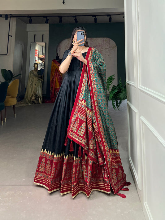 Lorenvalley Black Tussar Silk Print With Foil Print Gown with Dupatta | Swadesiicart