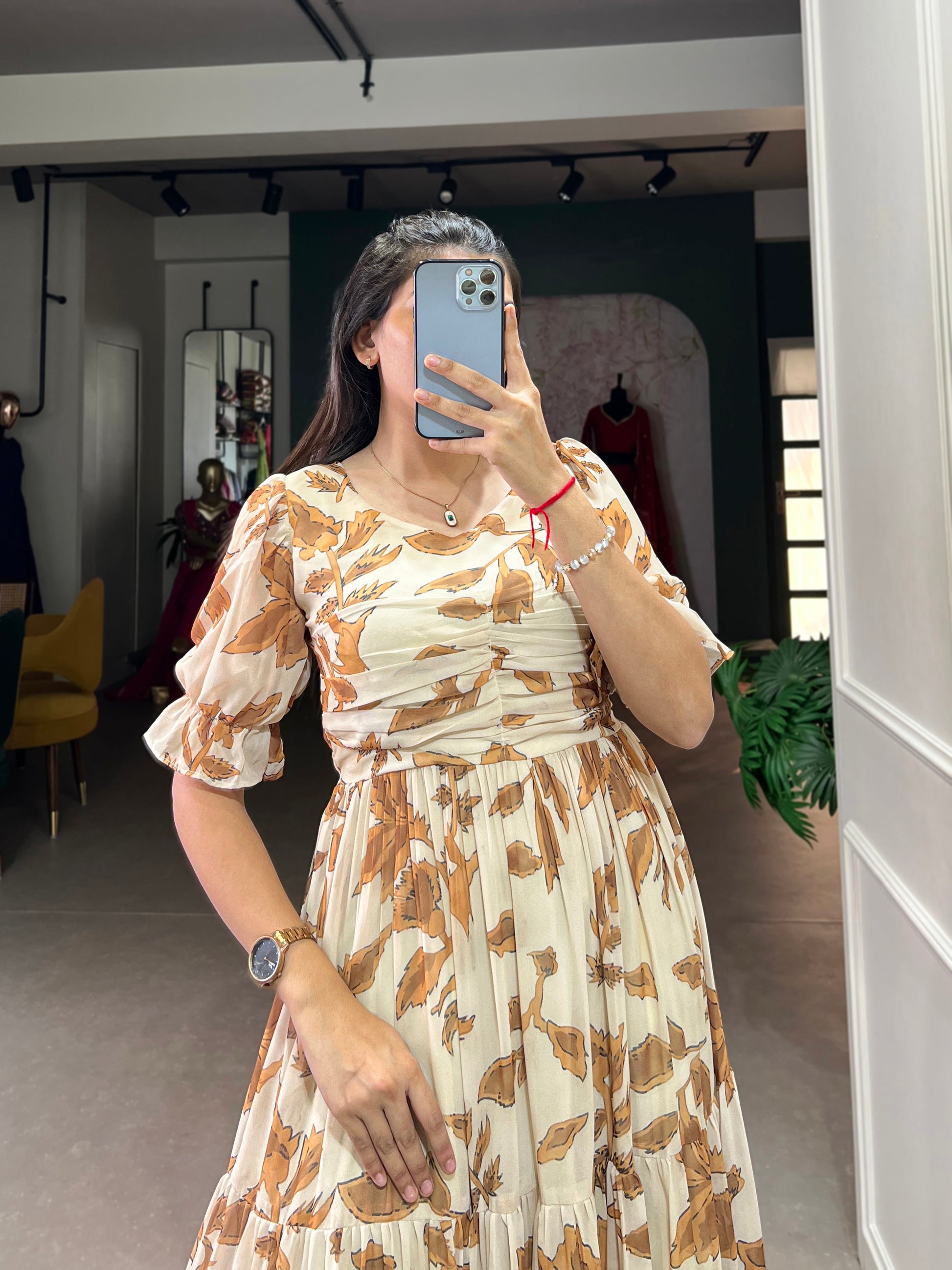 Lorenvalley Chiku Georgette Print Gown | Swadesiicart