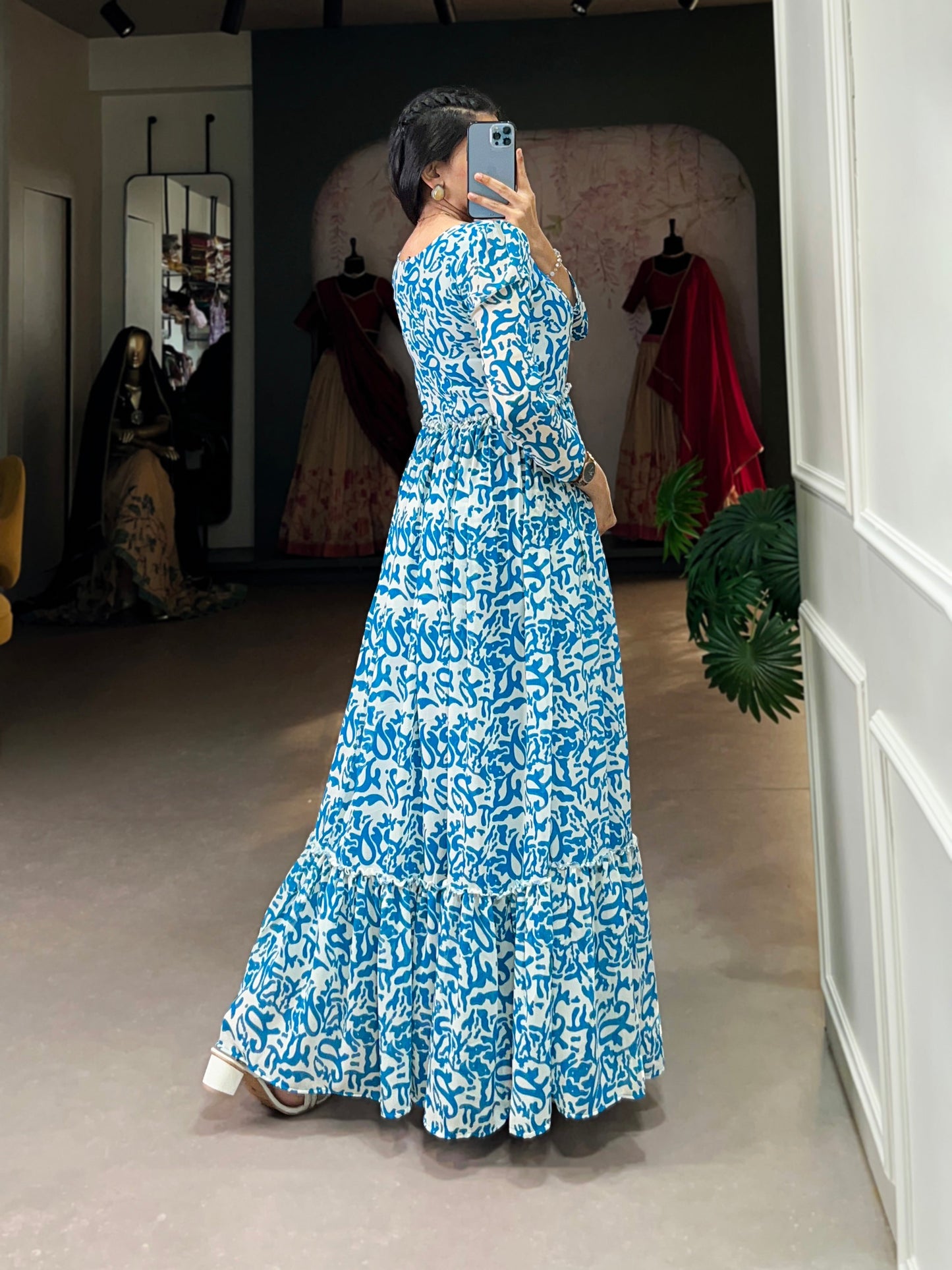 Lorenvalley Blue Georgette Printed Gown | Swadesiicart