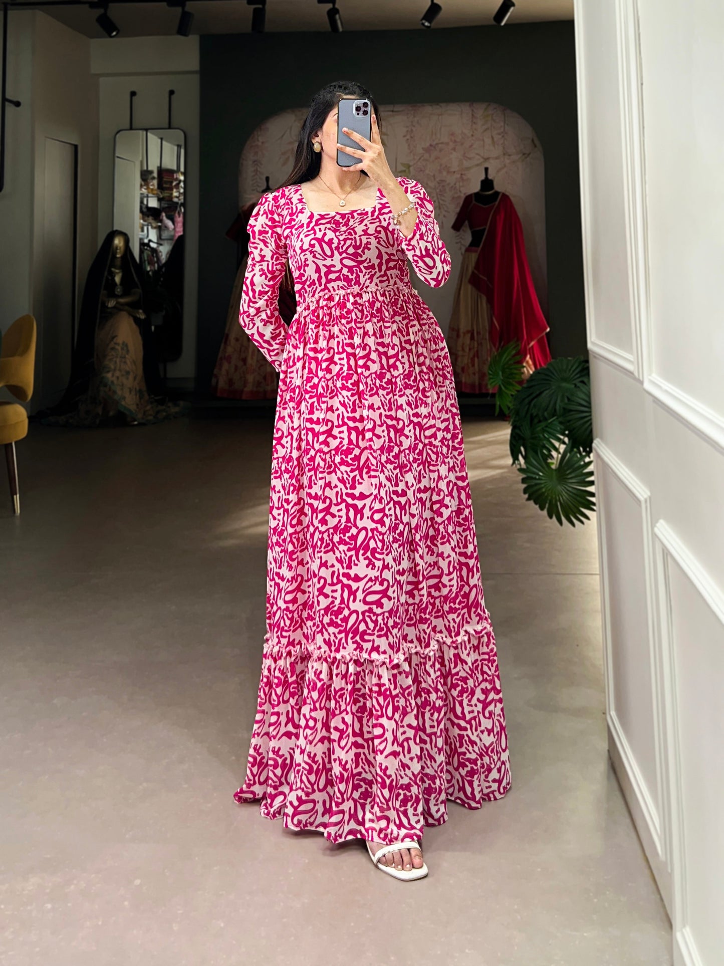 Lorenvalley Pink Georgette Printed Gown | Swadesiicart