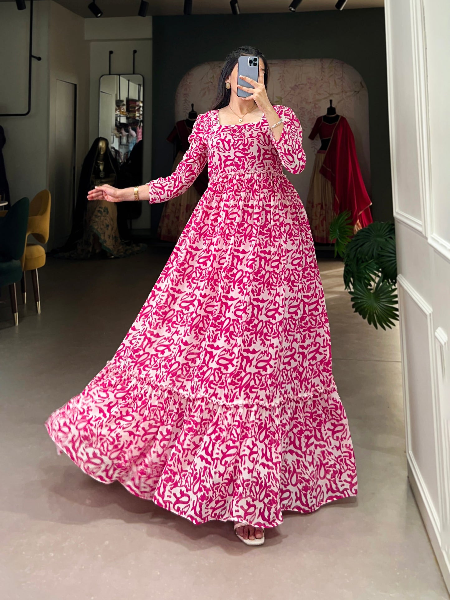 Lorenvalley Pink Georgette Printed Gown | Swadesiicart