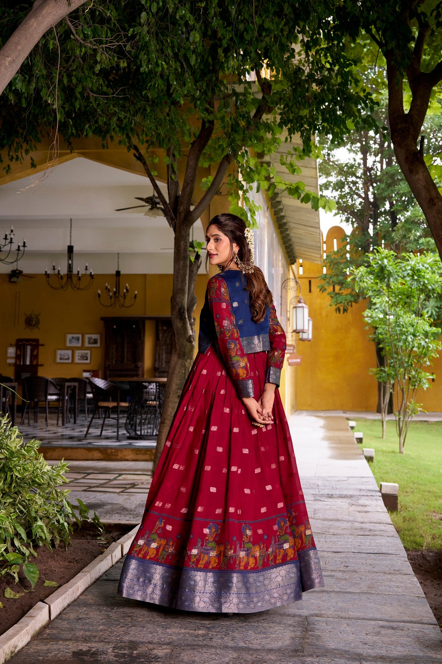Lorenvalley Fashion Maroon Poly Cotton Kalamkari Print With Zari Weaving Work Border Gown with Koti | Swadesiicart
