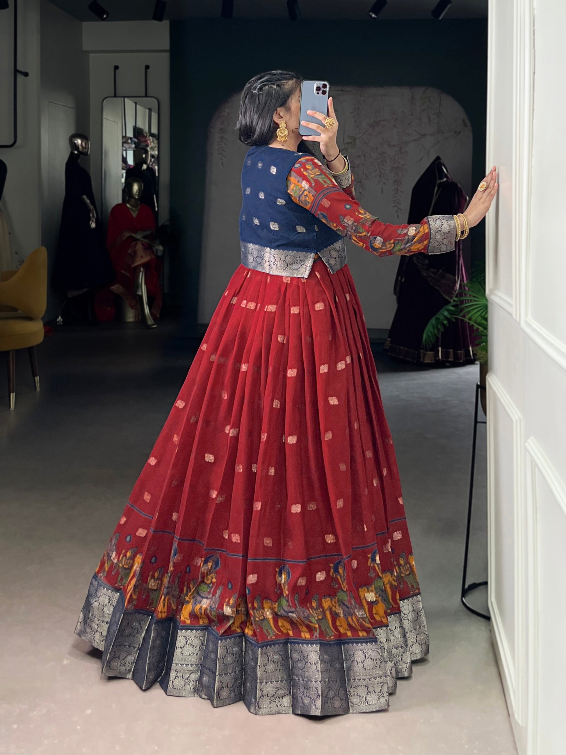 Lorenvalley Fashion Maroon Poly Cotton Kalamkari Print With Zari Weaving Work Border Gown with Koti | Swadesiicart