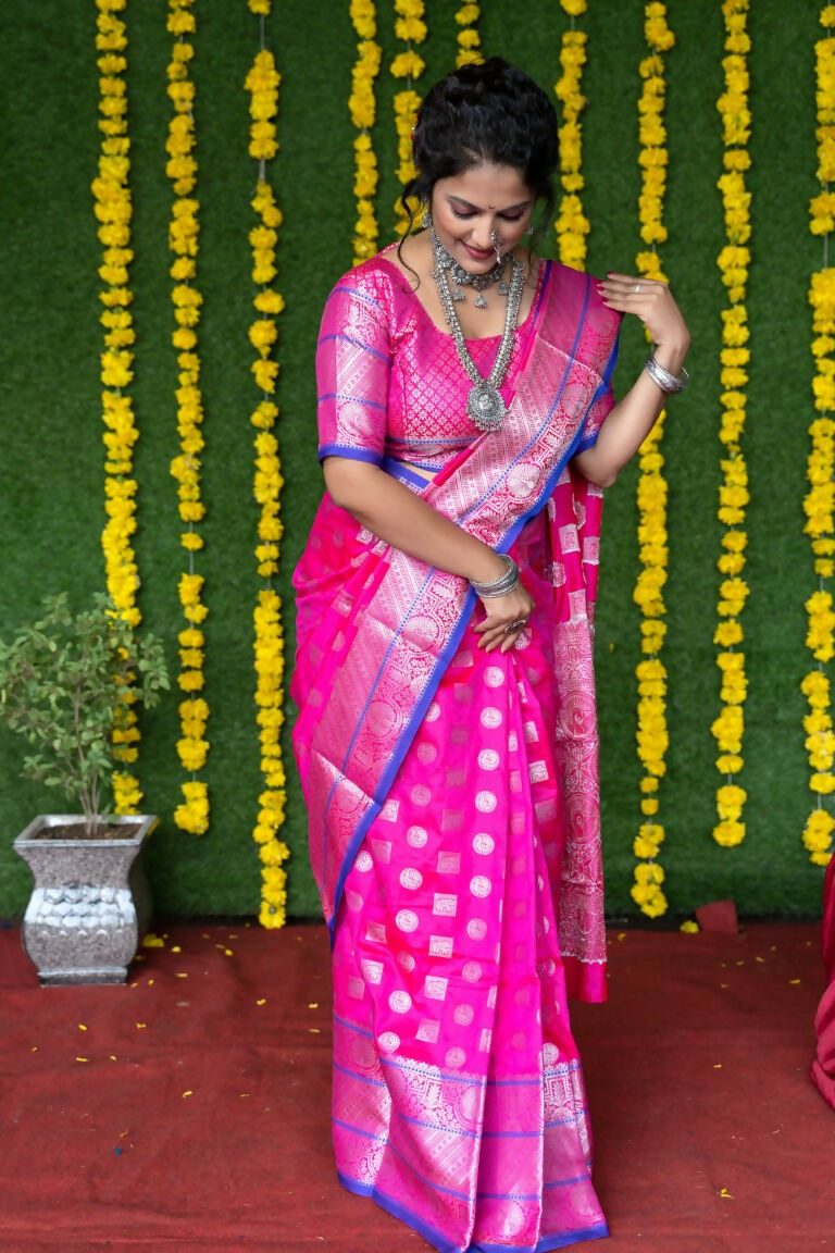 Jyoti Fashion Women's Pink Soft Handloom Silk Zari Woven Saree with Blouse | Swadesiicart