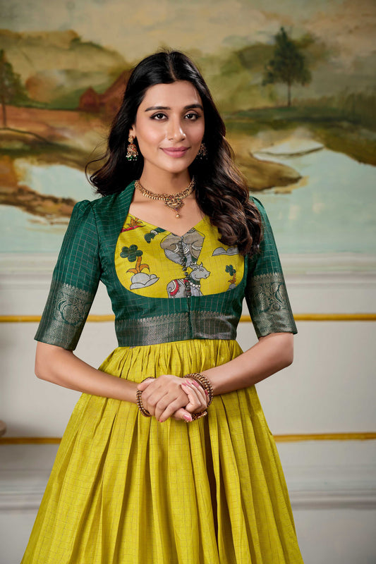 Lorenvalley Fashion Parrot and Green Dola Silk Kalamkari Print With Zari Weaving Broder Gown with Koti - Swadesiicart