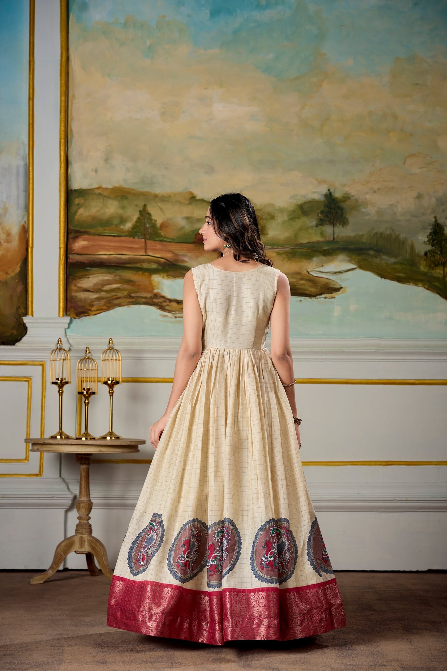 Lorenvalley Fashion Cream and Red Dola Silk Kalamkari Print With Zari Weaving Broder Gown with Koti | Swadesiicart