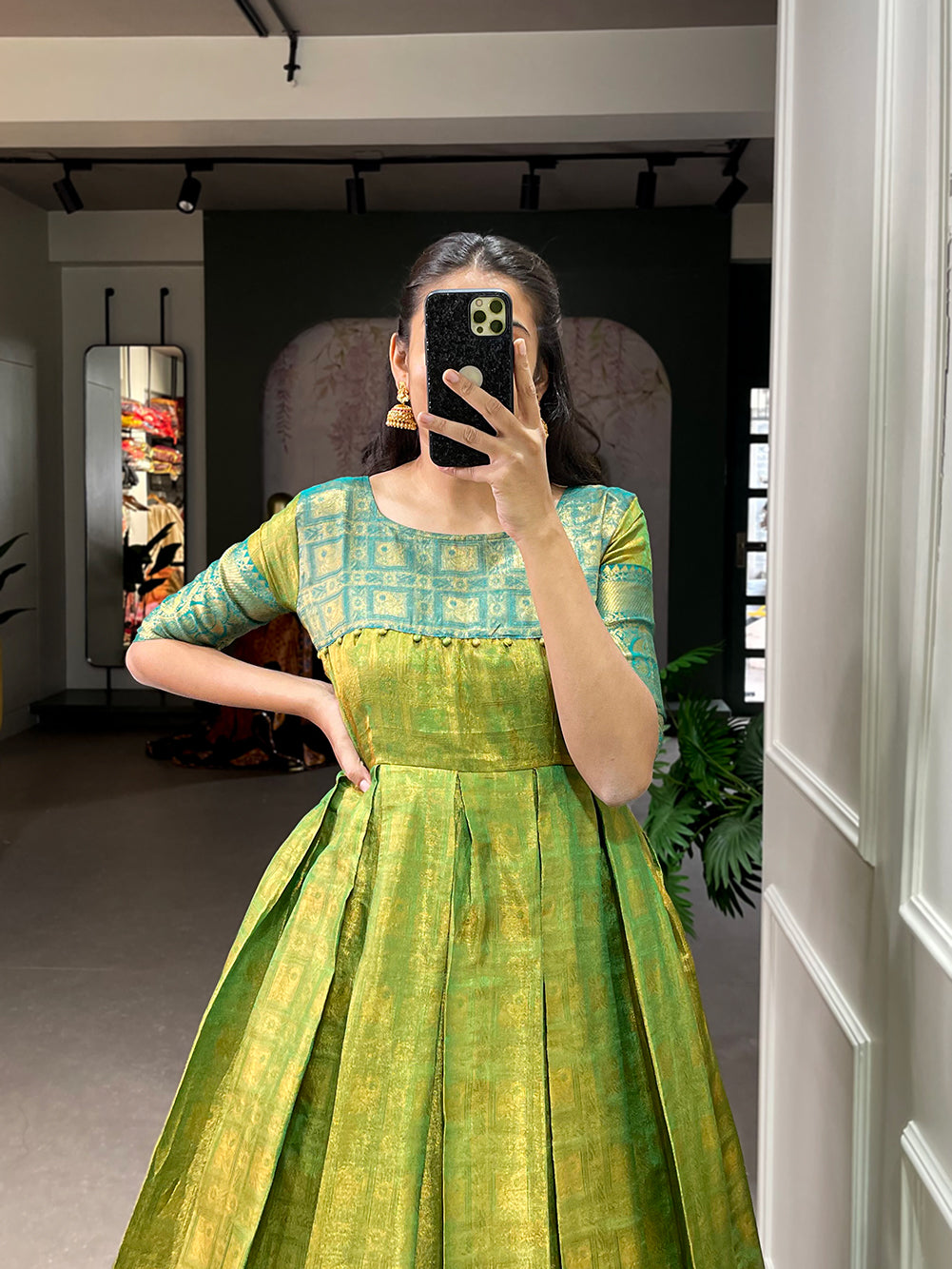 Lorenvalley Parotgreen Kanjivaram Zari Weaving Work Gown | Swadesiicart
