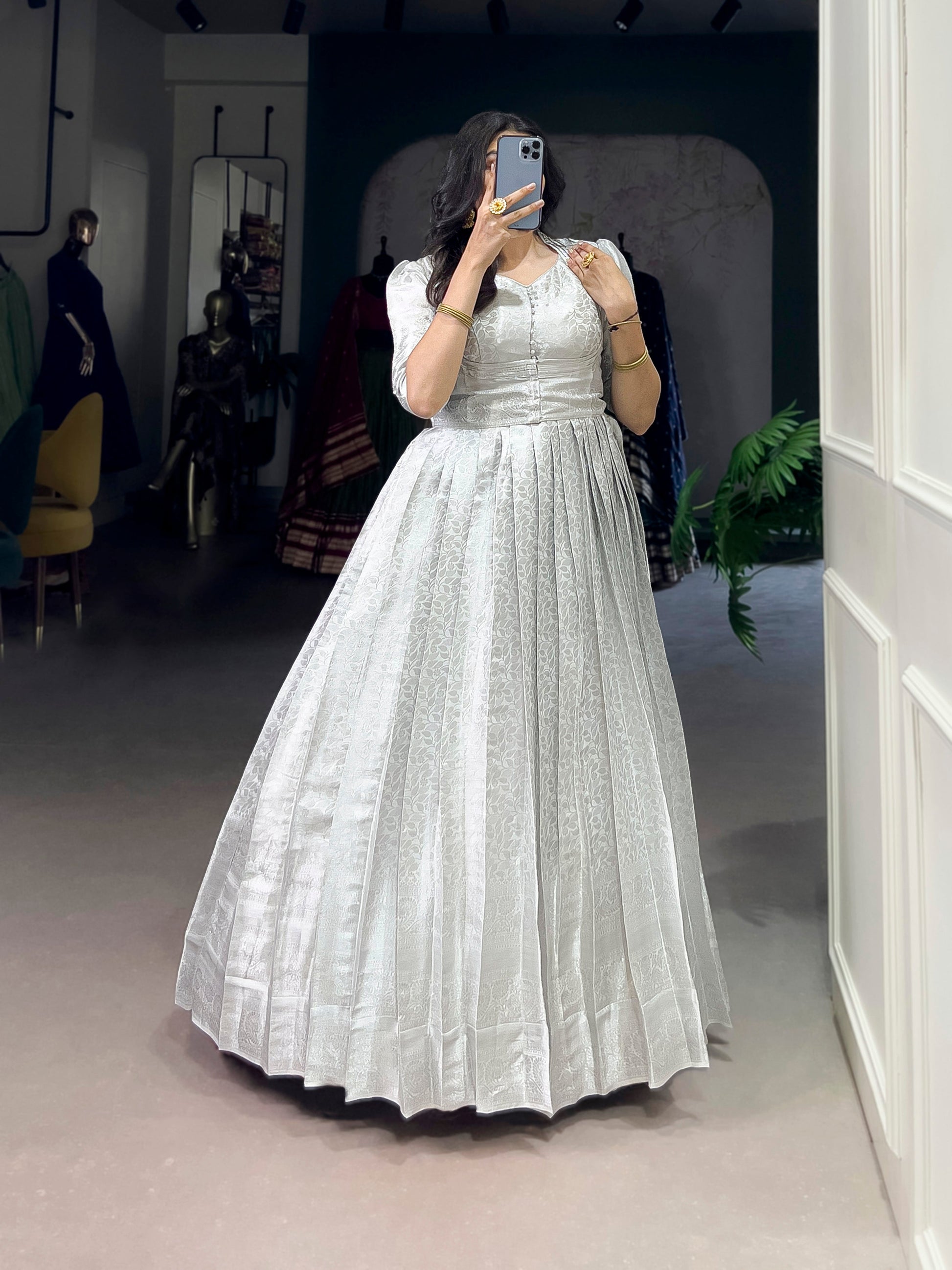 Lorenvalley Fashion Off White Kanjivaram Zari Weaving Work With Lace Touch Up Gown with Koti - Swadesiicart