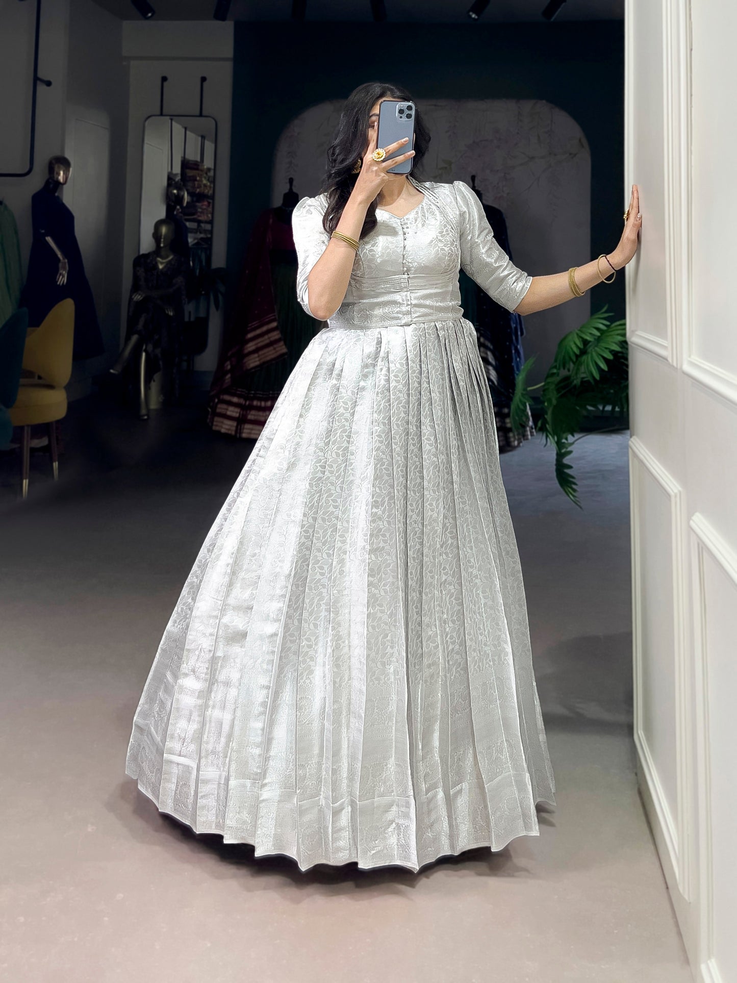 Lorenvalley Fashion Off White Kanjivaram Zari Weaving Work With Lace Touch Up Gown with Koti - Swadesiicart