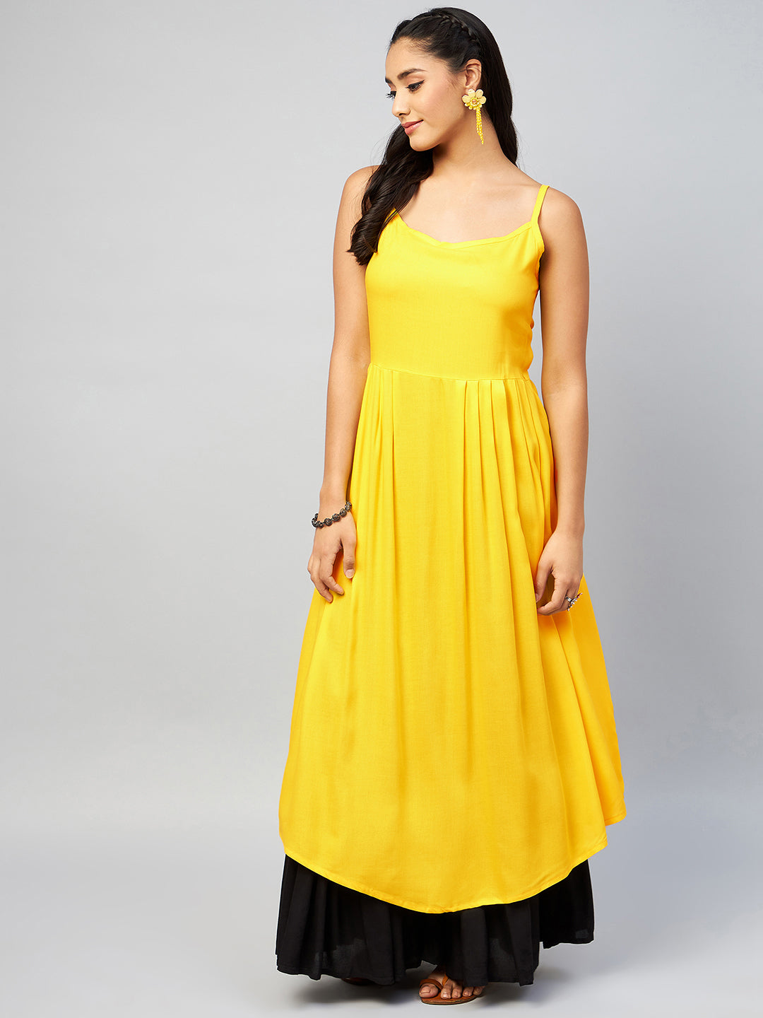 InWeave Women's Solid Yellow Strappy Kurta - Swadesiicart