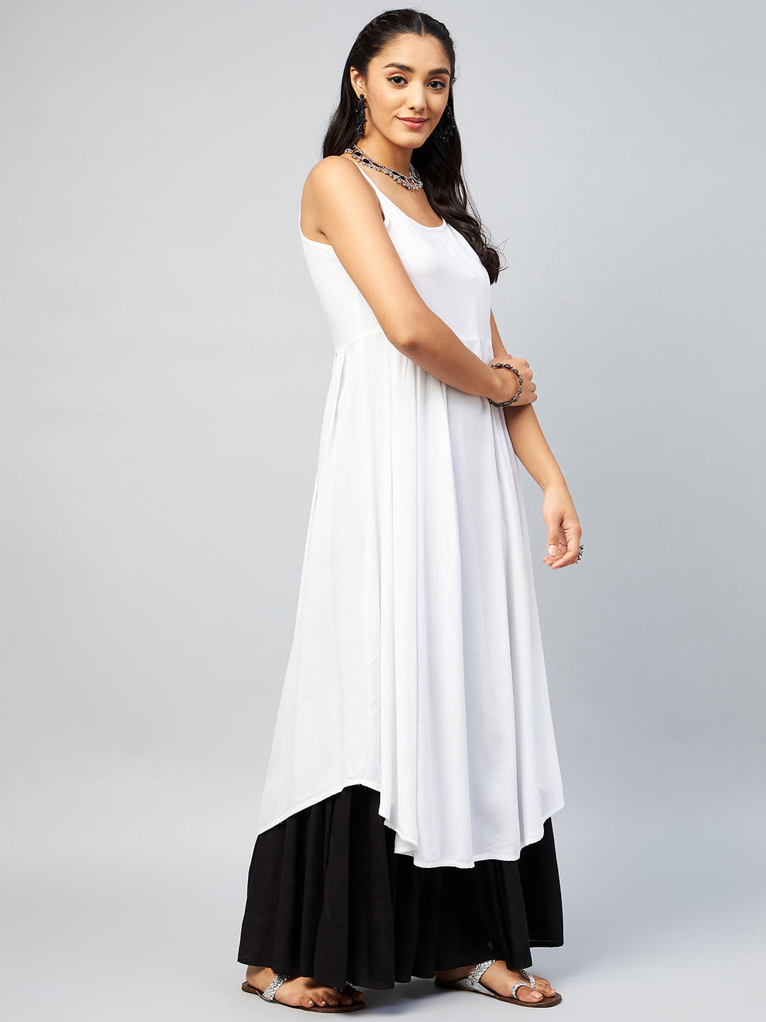 InWeave Women's Solid White Strappy Kurta - Swadesiicart