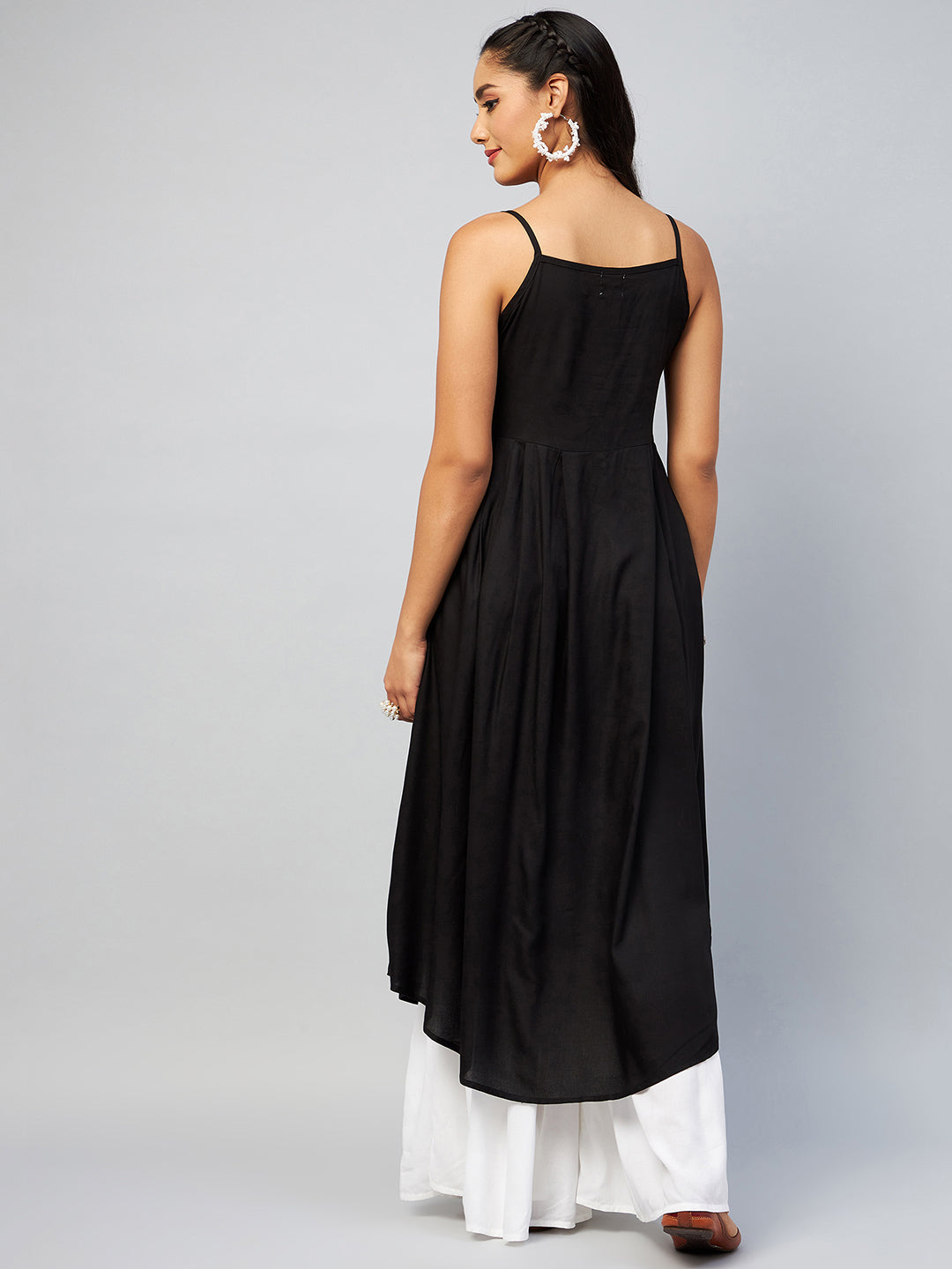 InWeave Women's Solid Black Strappy Kurta - Swadesiicart
