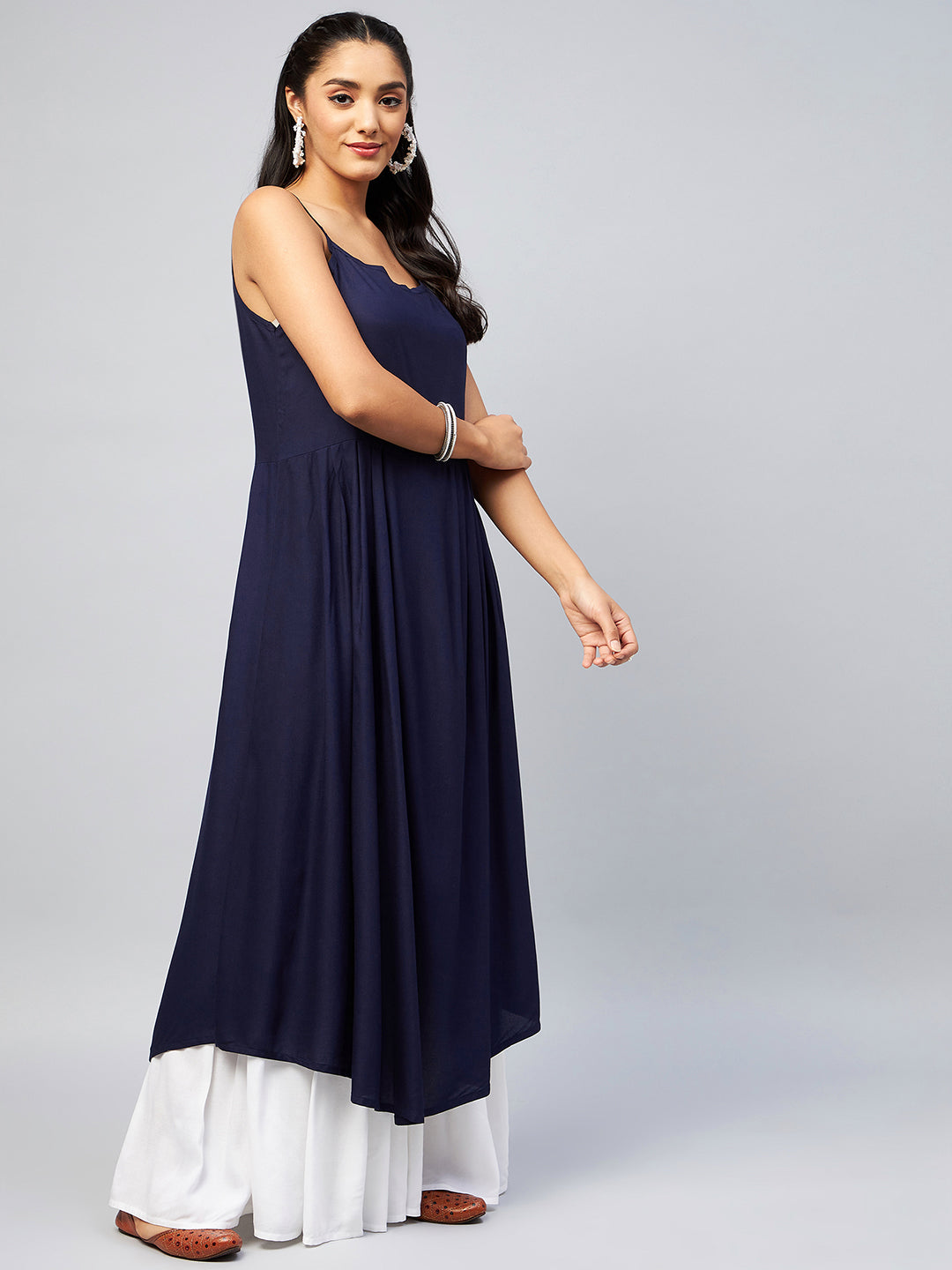InWeave Women's Navy Blue Strappy Kurta - Swadesiicart