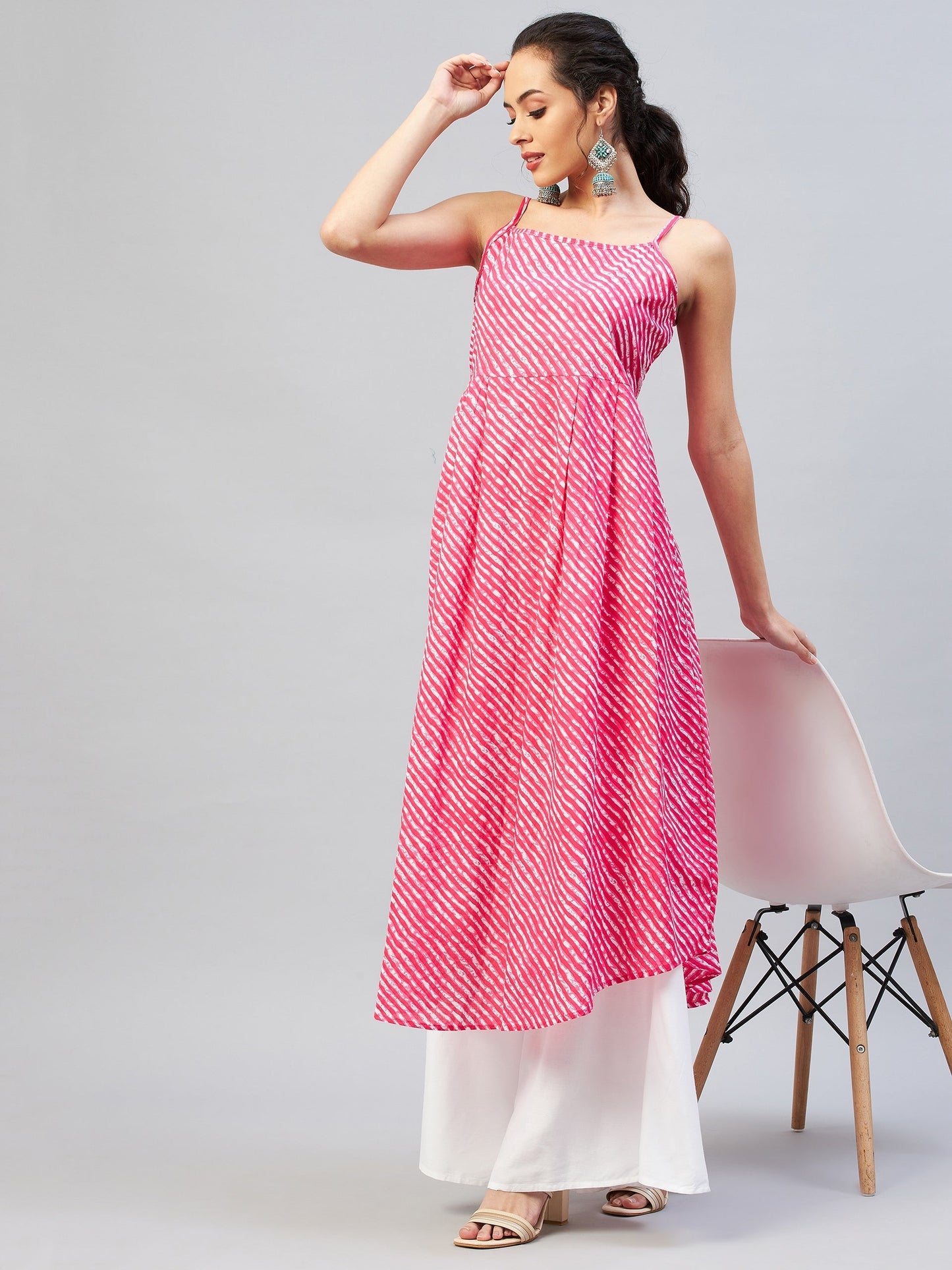 InWeave Women's Pink Lehriya Strappy Kurta - Swadesiicart