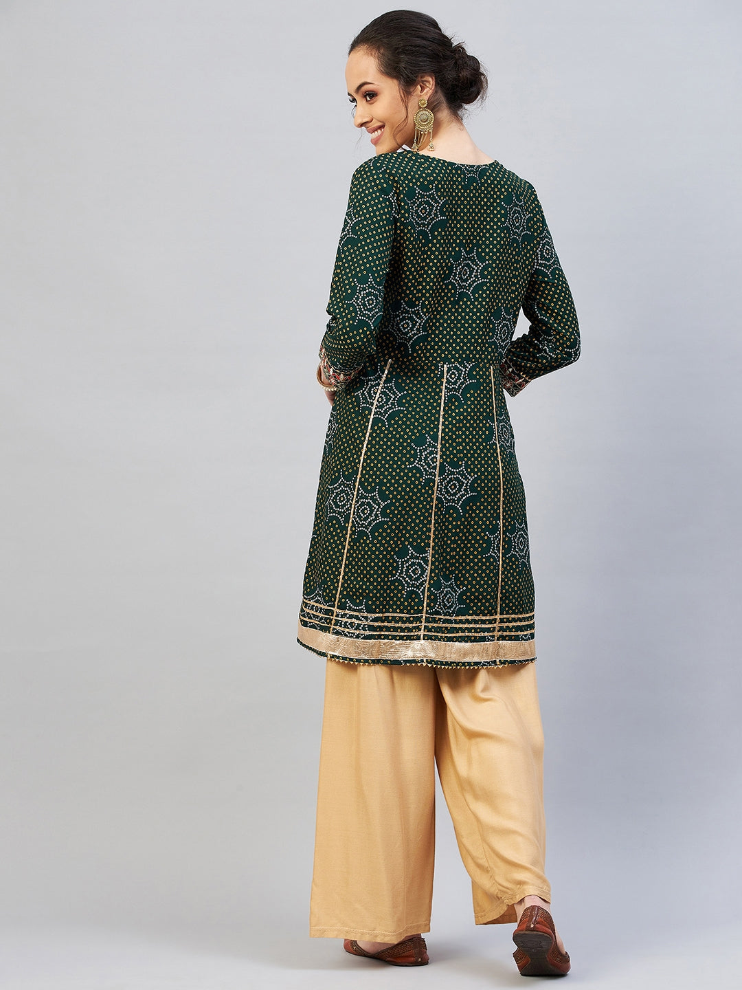 InWeave Women's Green Gota Mirror Work Kurta - Swadesiicart