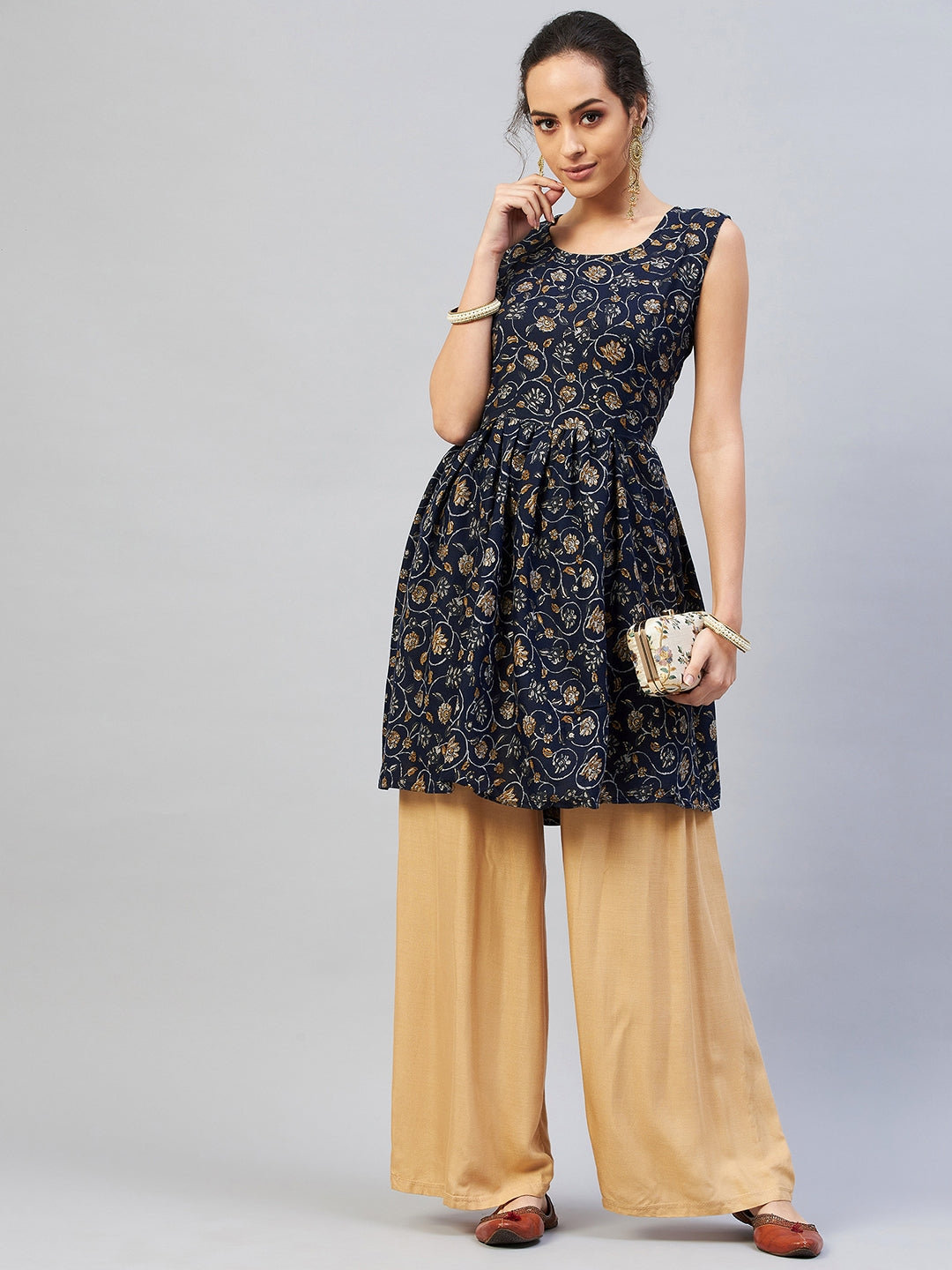 InWeave Women's Blue Silver Gold Printed Kurta - Swadesiicart