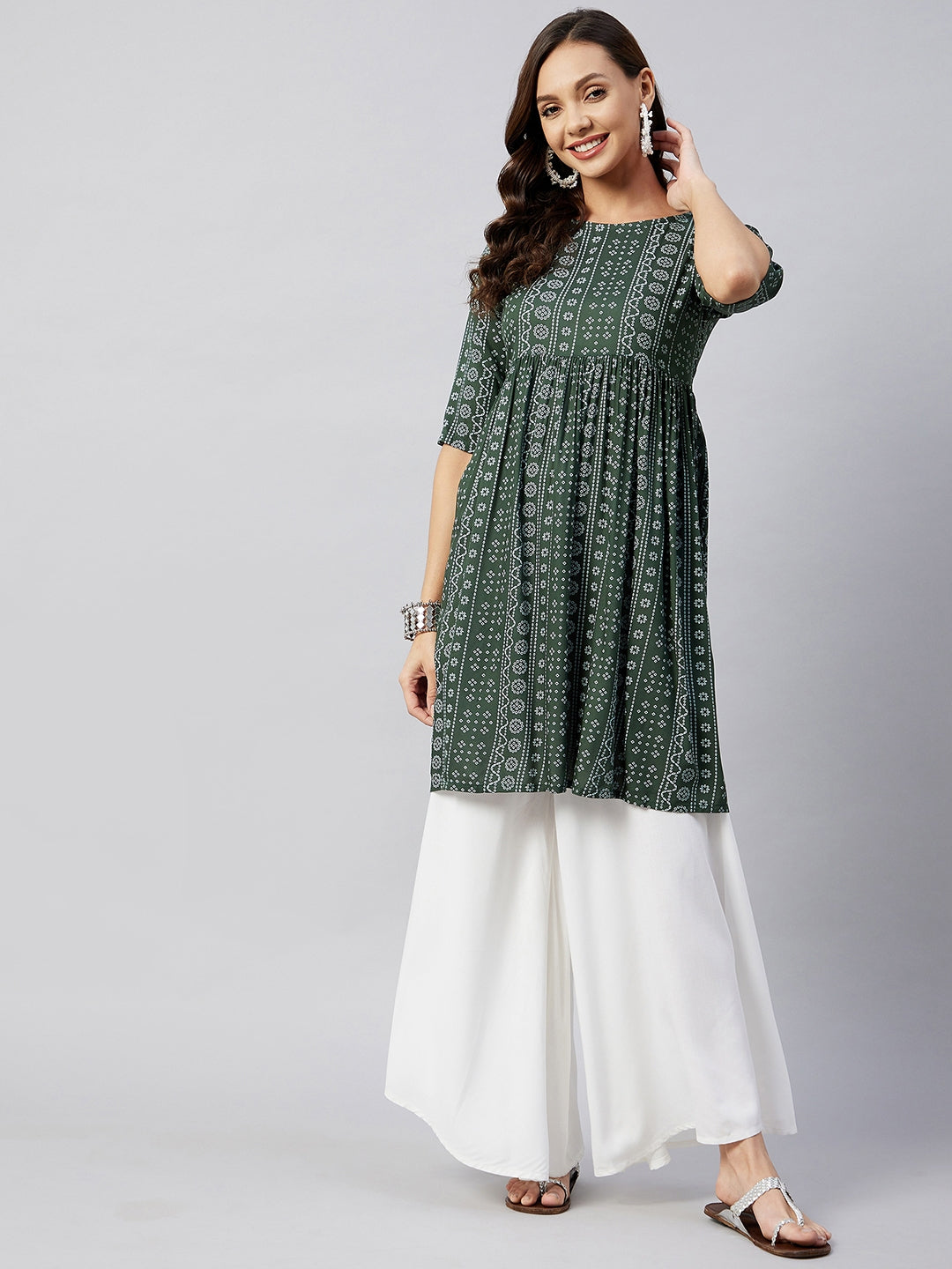 InWeave Women's Green Bandhani Shrot Anarkali Kurta - Swadesiicart
