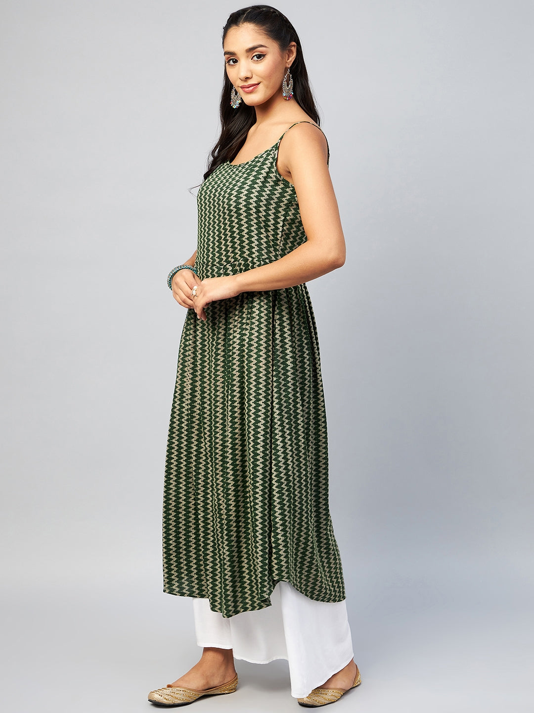 InWeave Women's Green Zig Zag Print Strappy Kurta - Swadesiicart