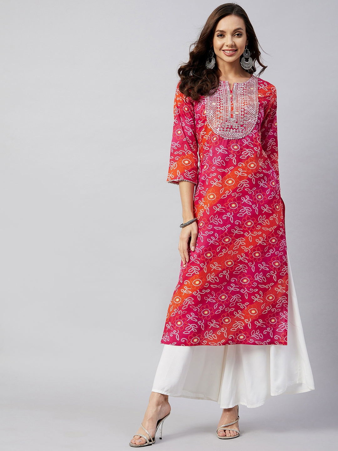 InWeave Women's Pink Orange Shaded Work Straight Kurta - Swadesiicart